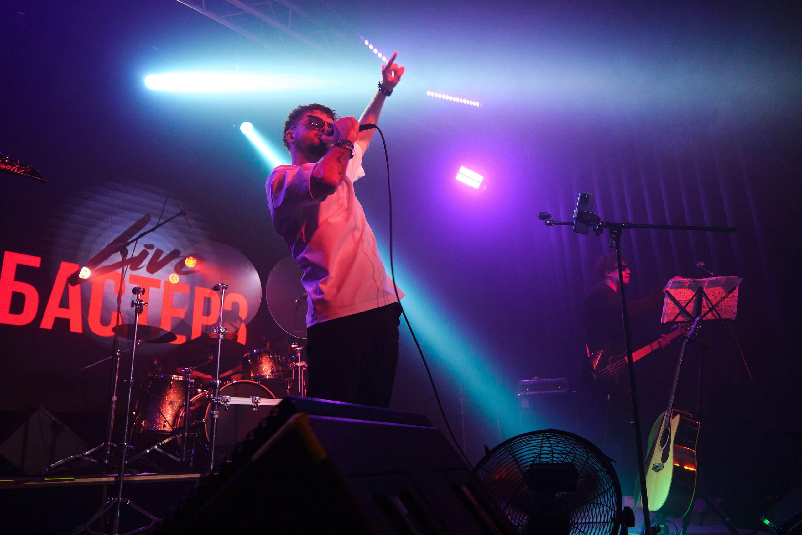 Концерт Live БАСТЕРЗ. Фотограф в Великом Новгороде