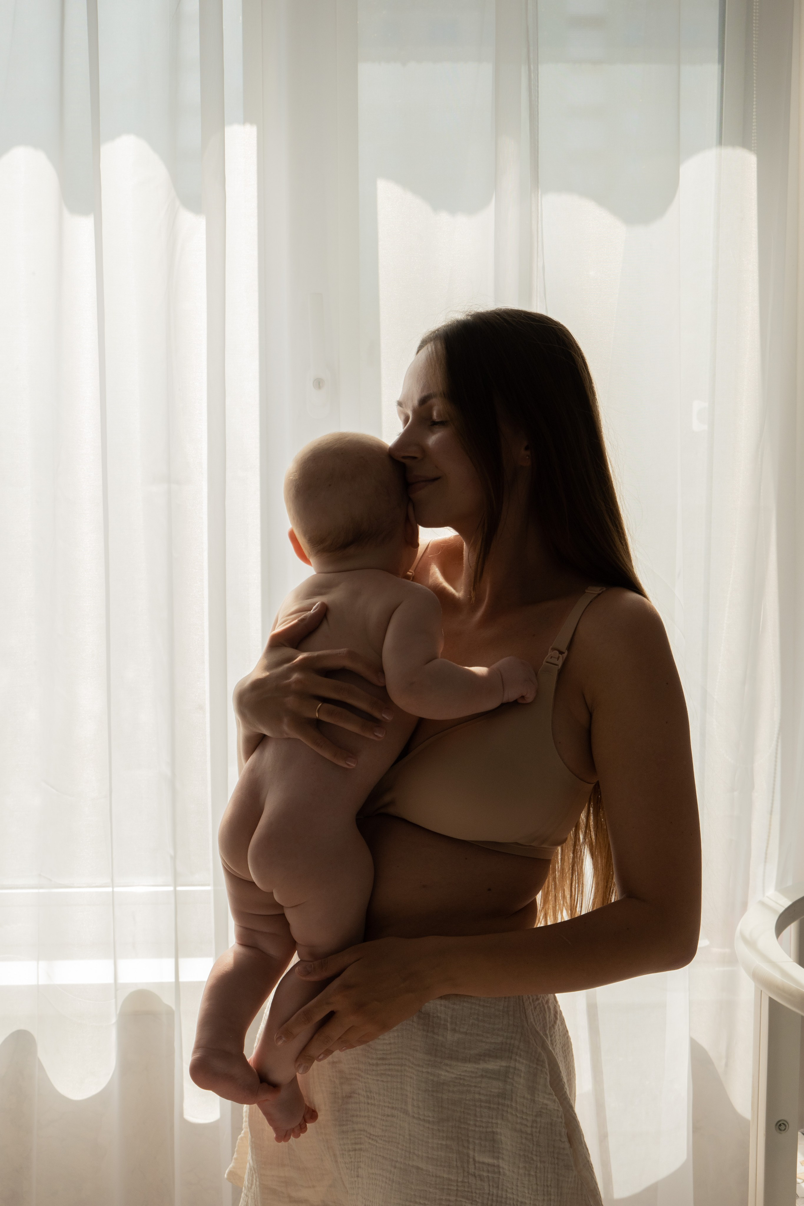 Мама и малыш (5 месяцев). Фотограф видеограф Ольга Василевская