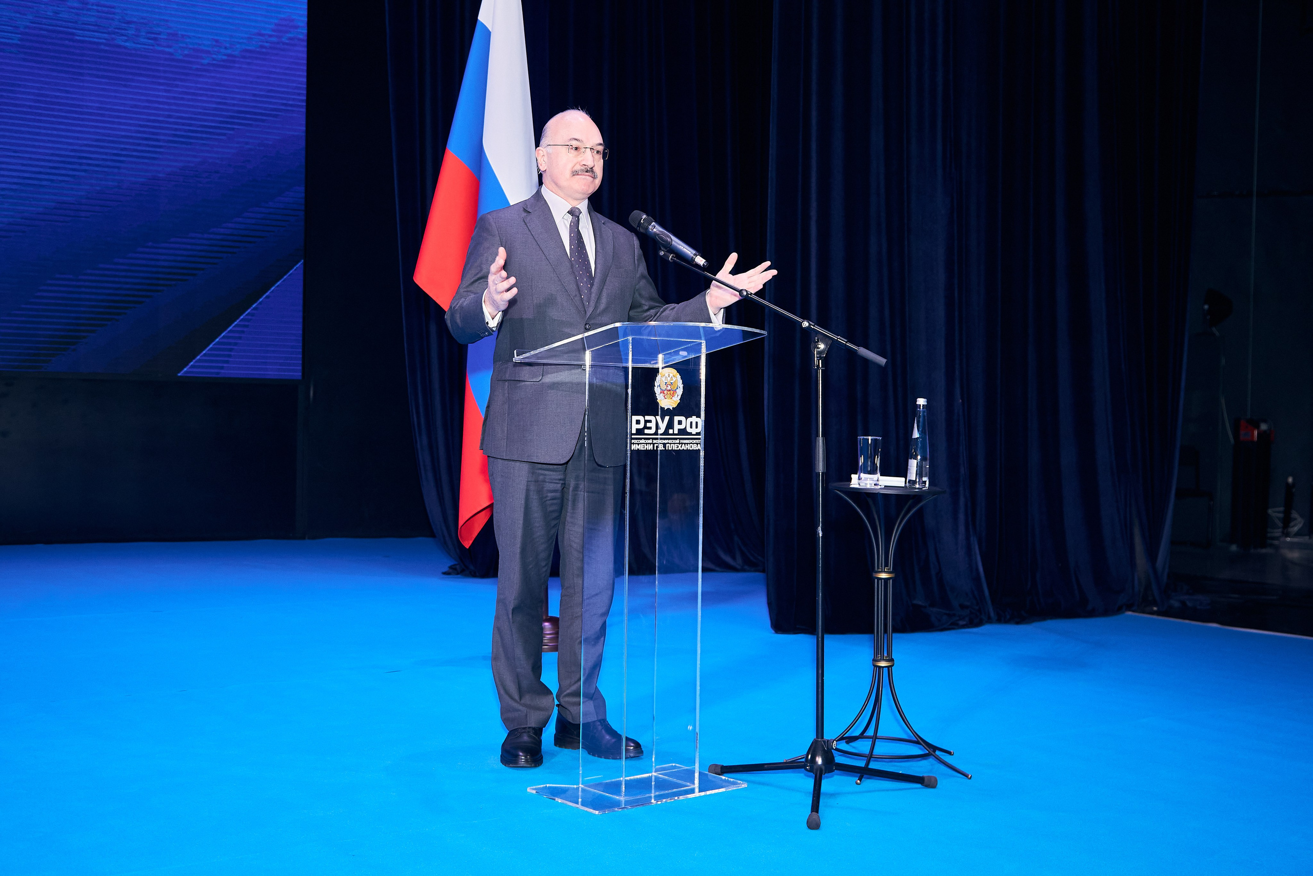 Седьмой профессорский форум. Фотограф Савченко Люба. Москва