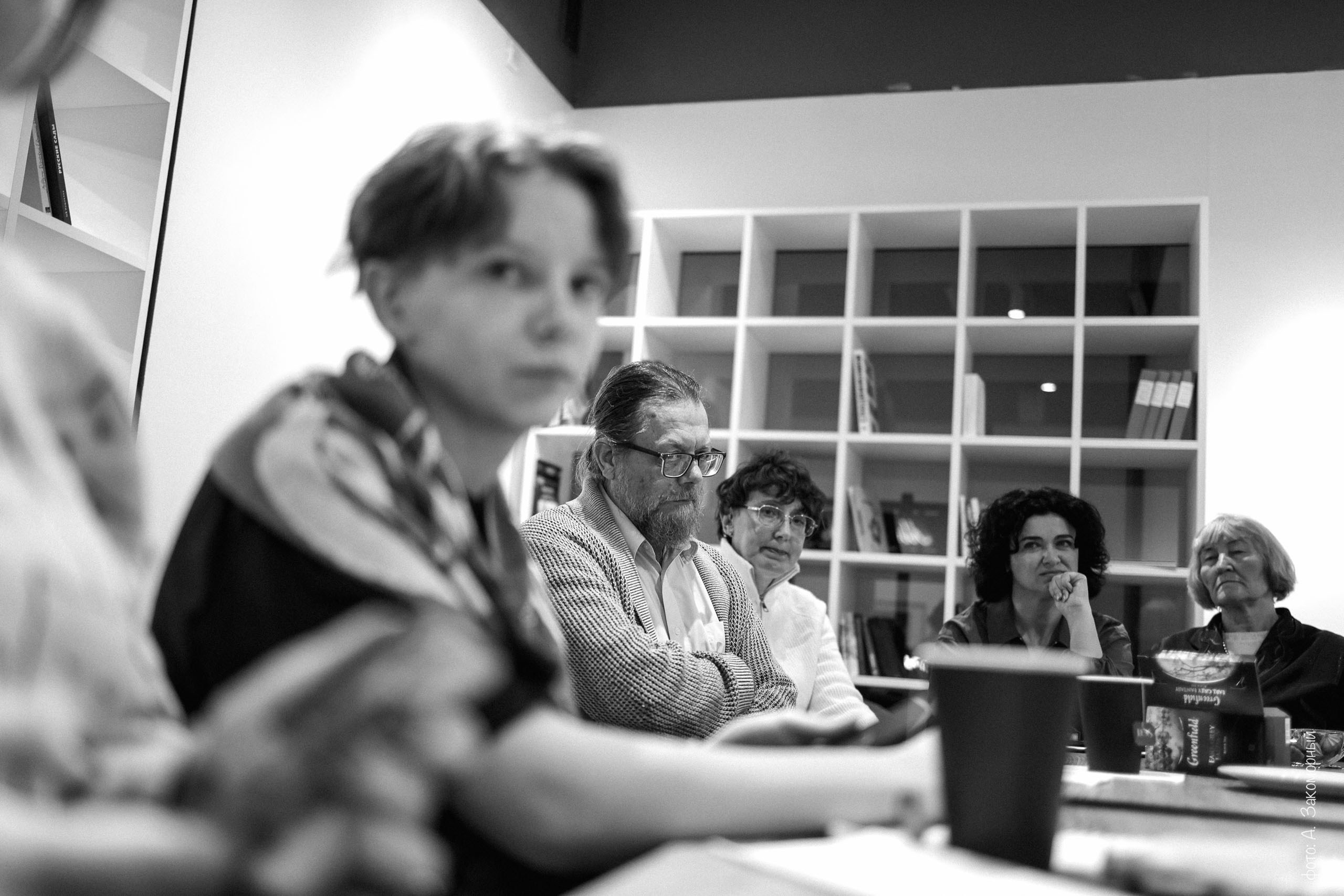 Литературный_клуб. Фотомастерская Андрея Закоморного