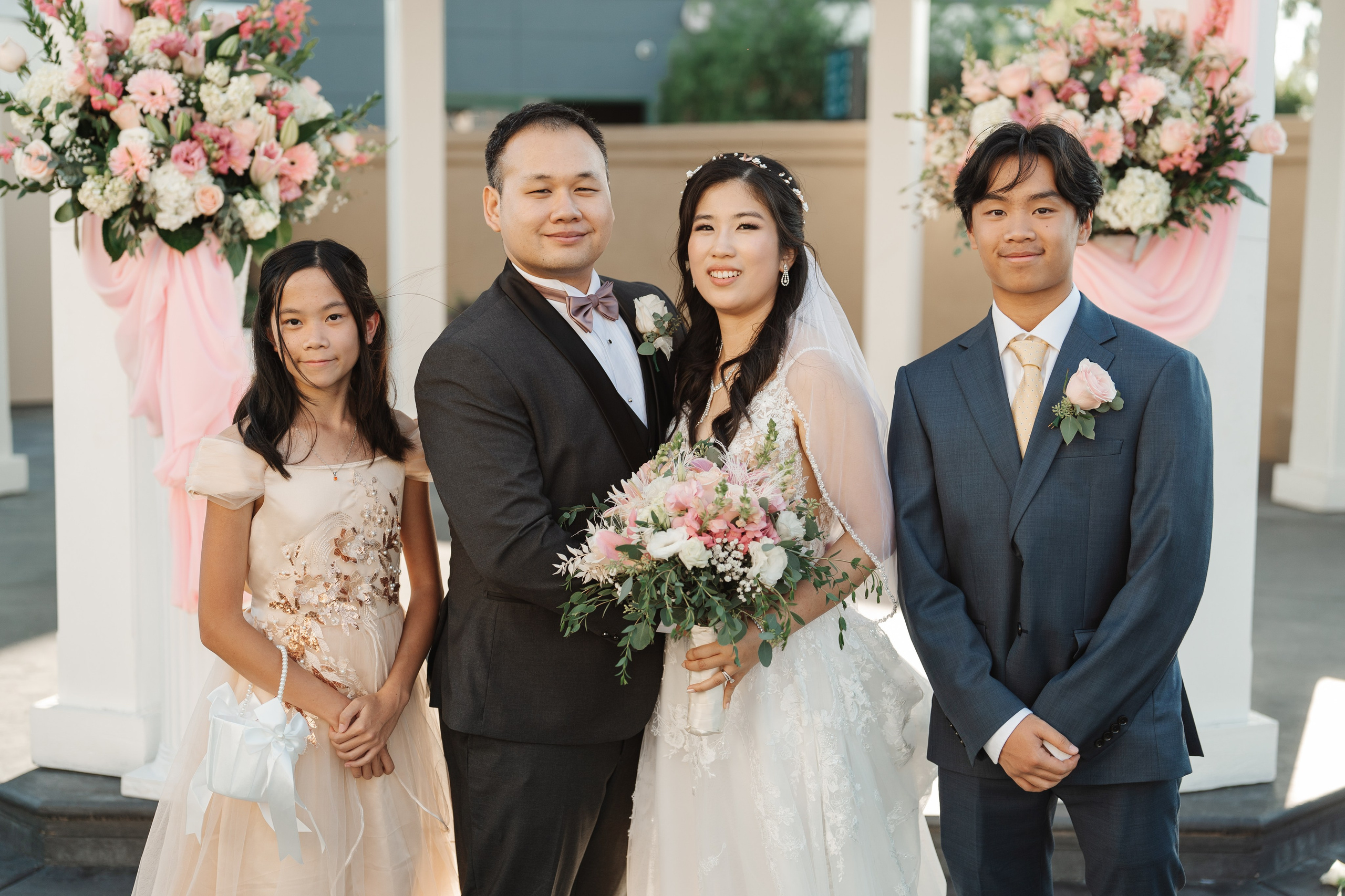 2025-08-16_AndreaChristopher. Ретушер Зенькевич Света