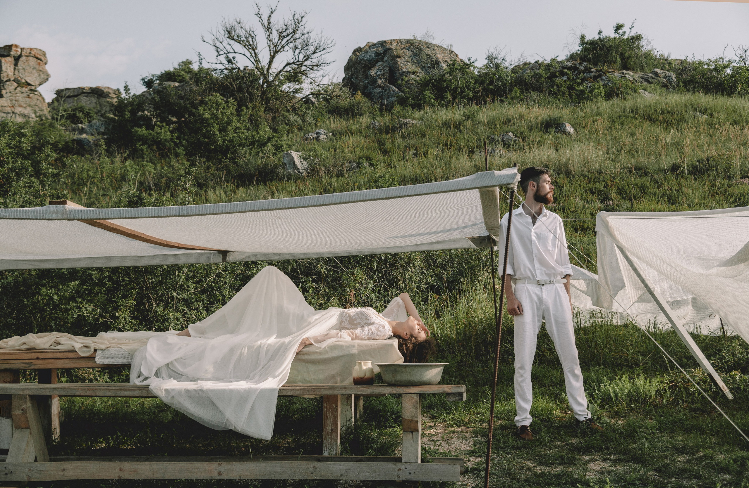 Свадебная фотосессия в Щелкино ,Бухта Космонавтов. Выездная церемония на берегу моря Крым. Свадебный и семейный фотограф и видеограф, Крым, Москва, Санкт -Петербург