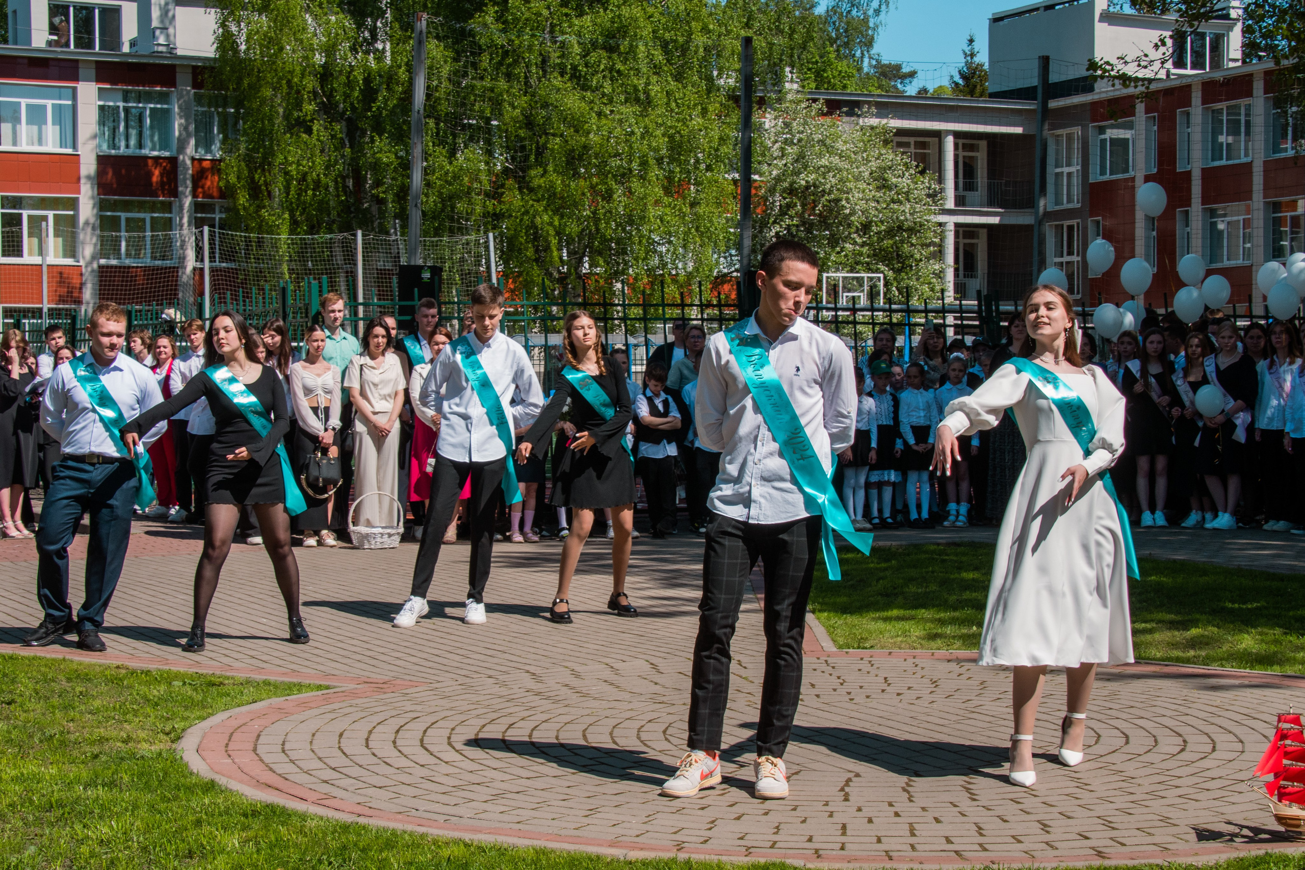 Съемка последнего звонка. Фотограф в Санкт-Петербурге Ксения Яковчук