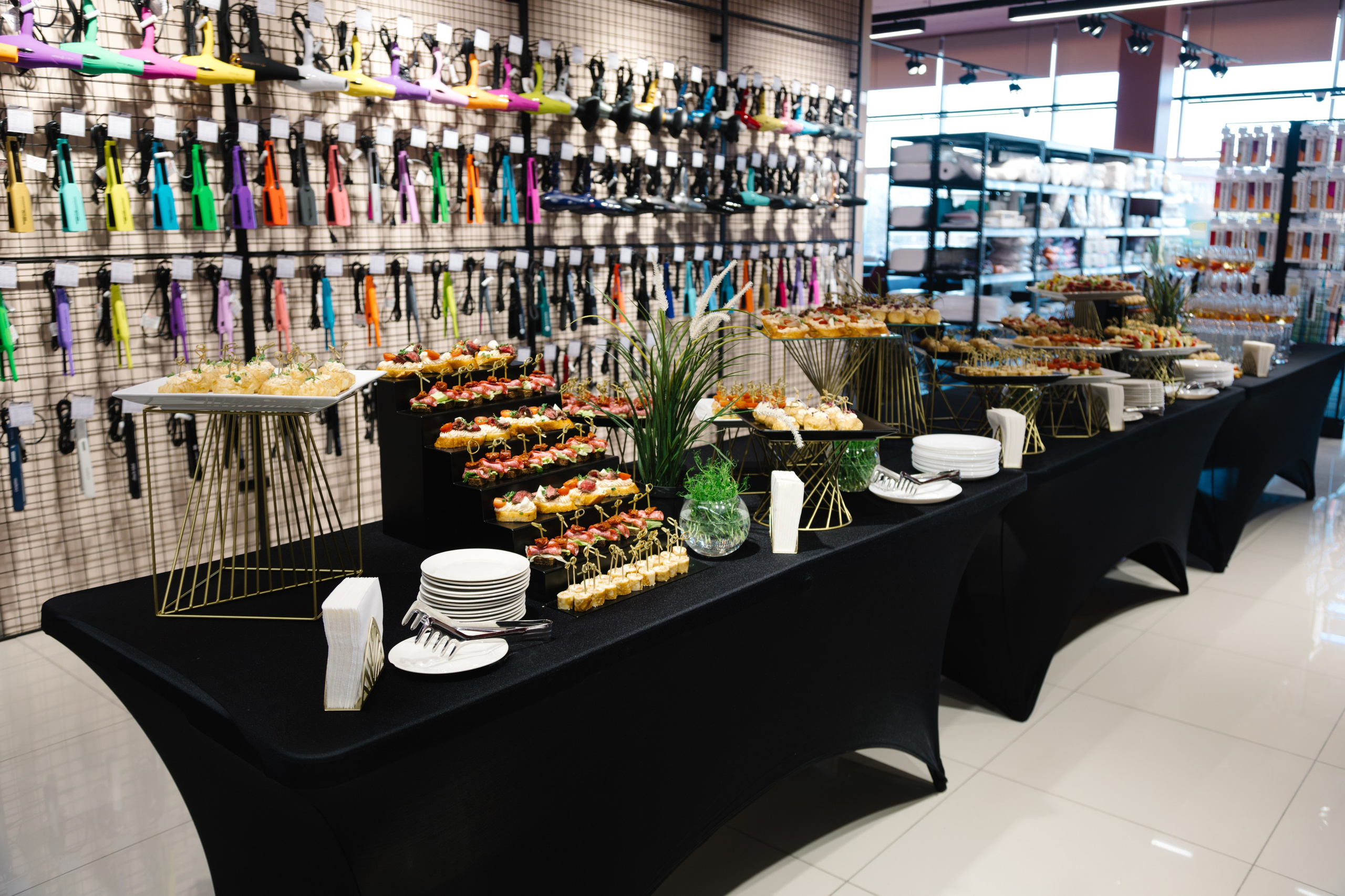 Открытие DYUKAREVA MARKET. Артур Иликчян — Wedding & Event фотограф в Краснодаре