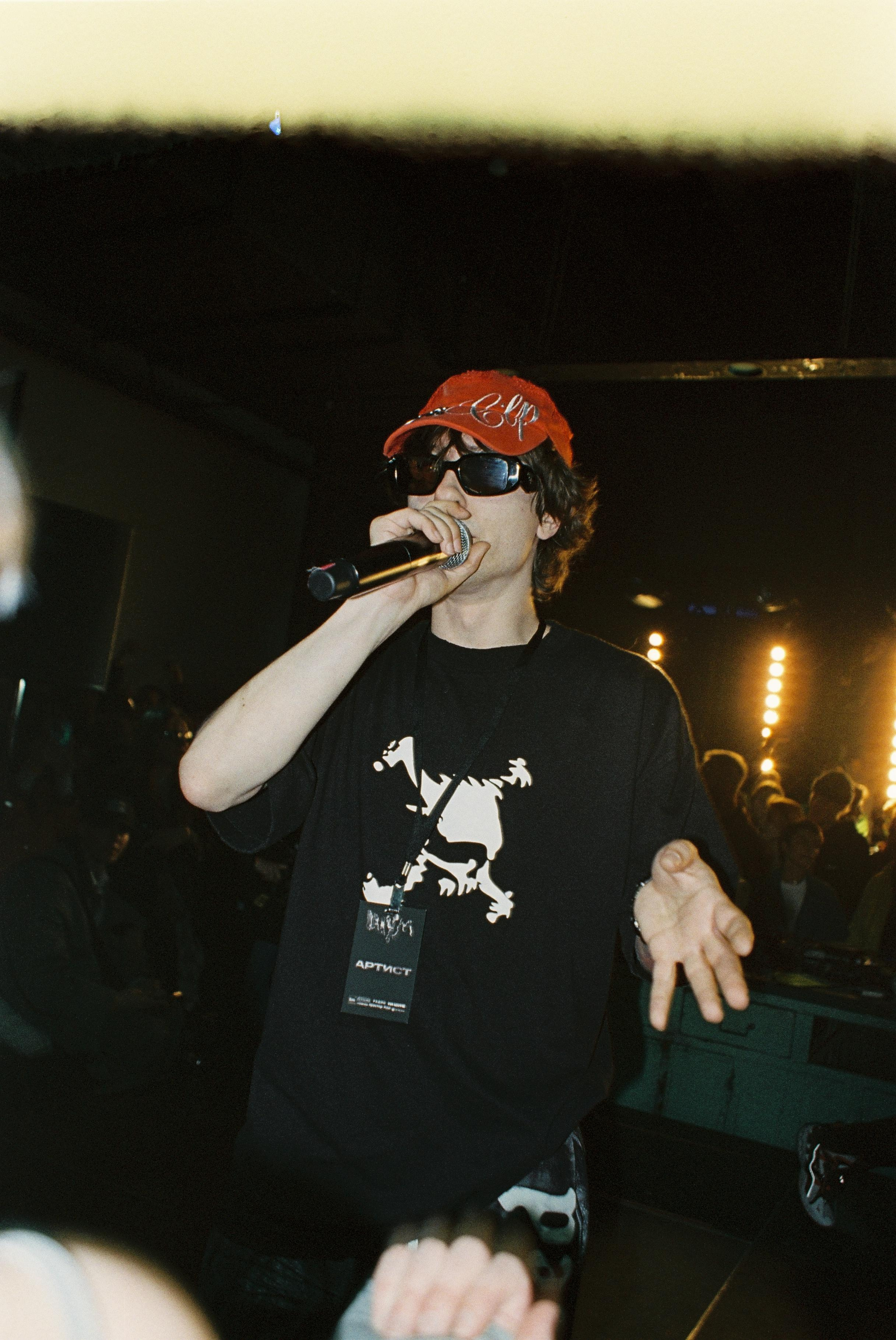 Under. Плёночный фотограф в Москве Саша Баранова