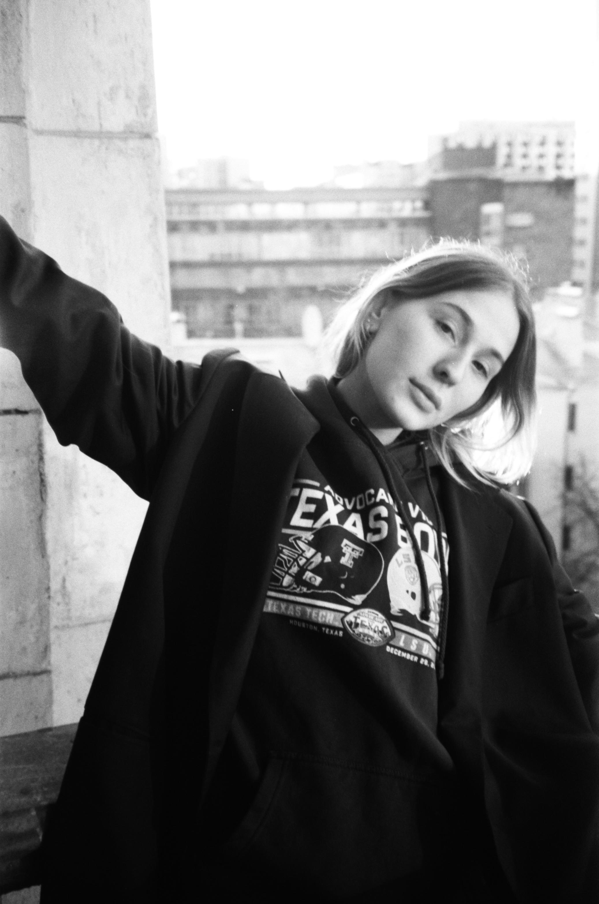 Youth. Плёночный фотограф в Москве Саша Баранова