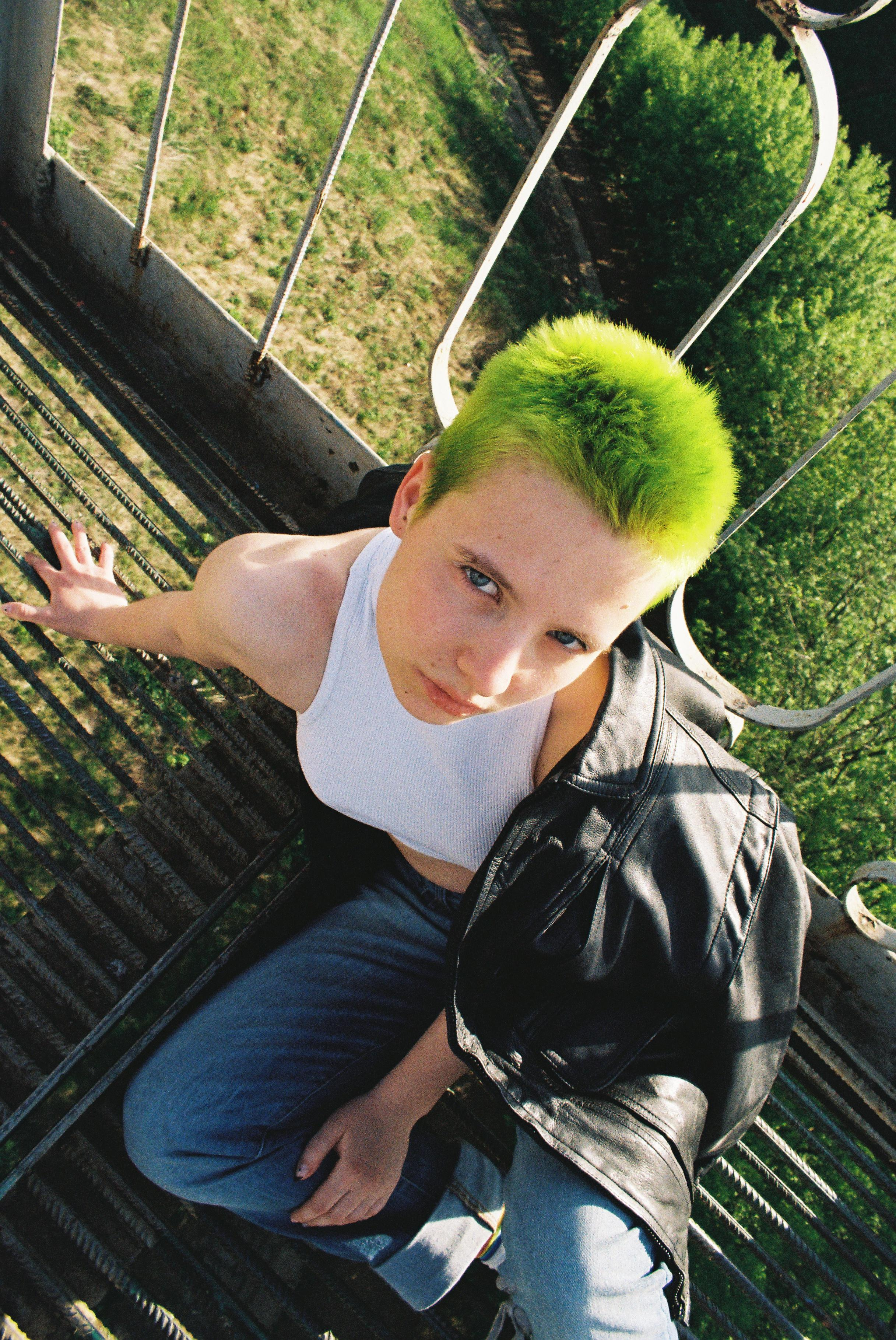 Panelka. Плёночный фотограф в Москве Саша Баранова