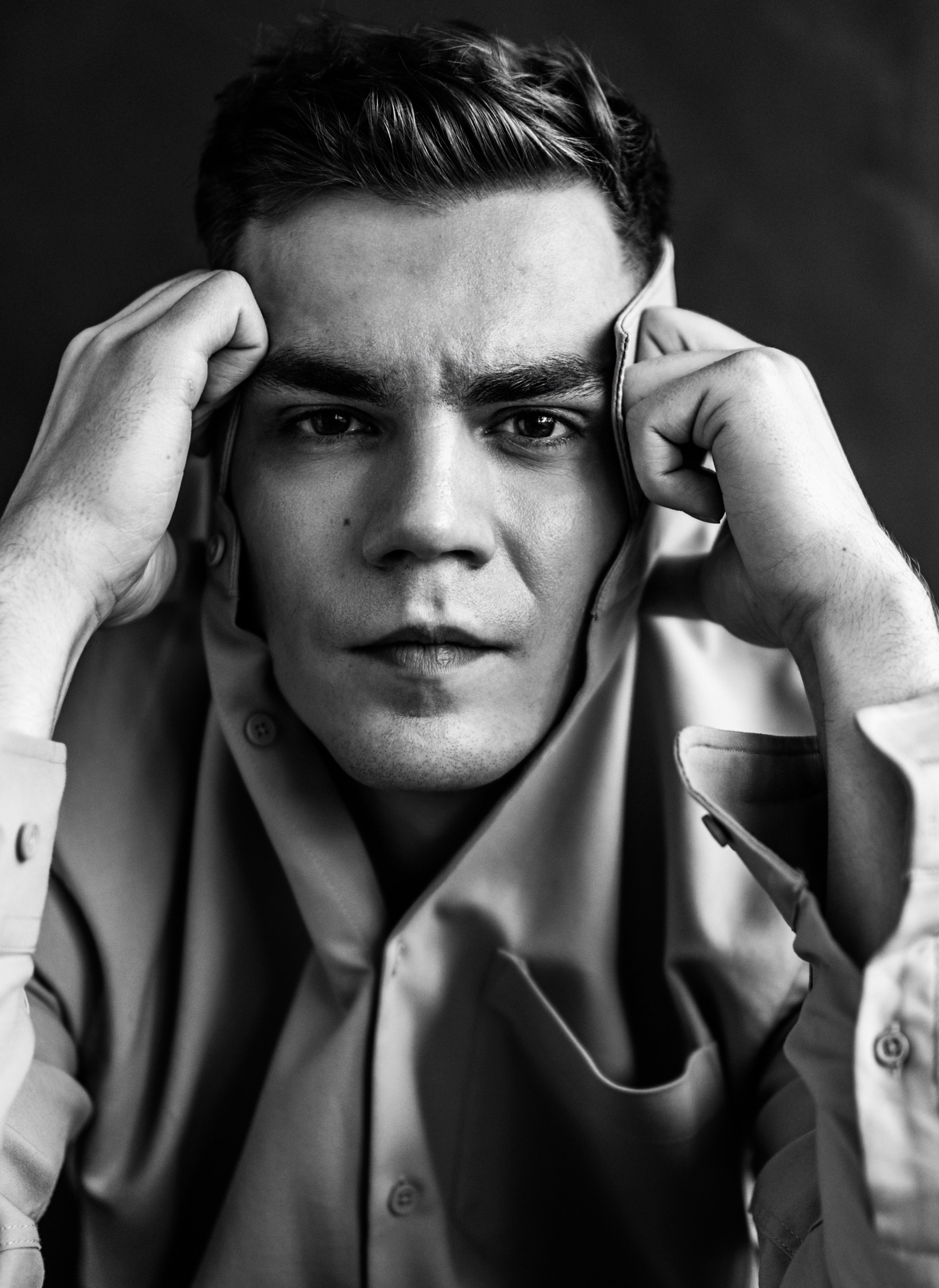 Мужские портреты. Портфолио фотографа Евгении Безрук. Мужской фотограф Евгения Безрук в Москве