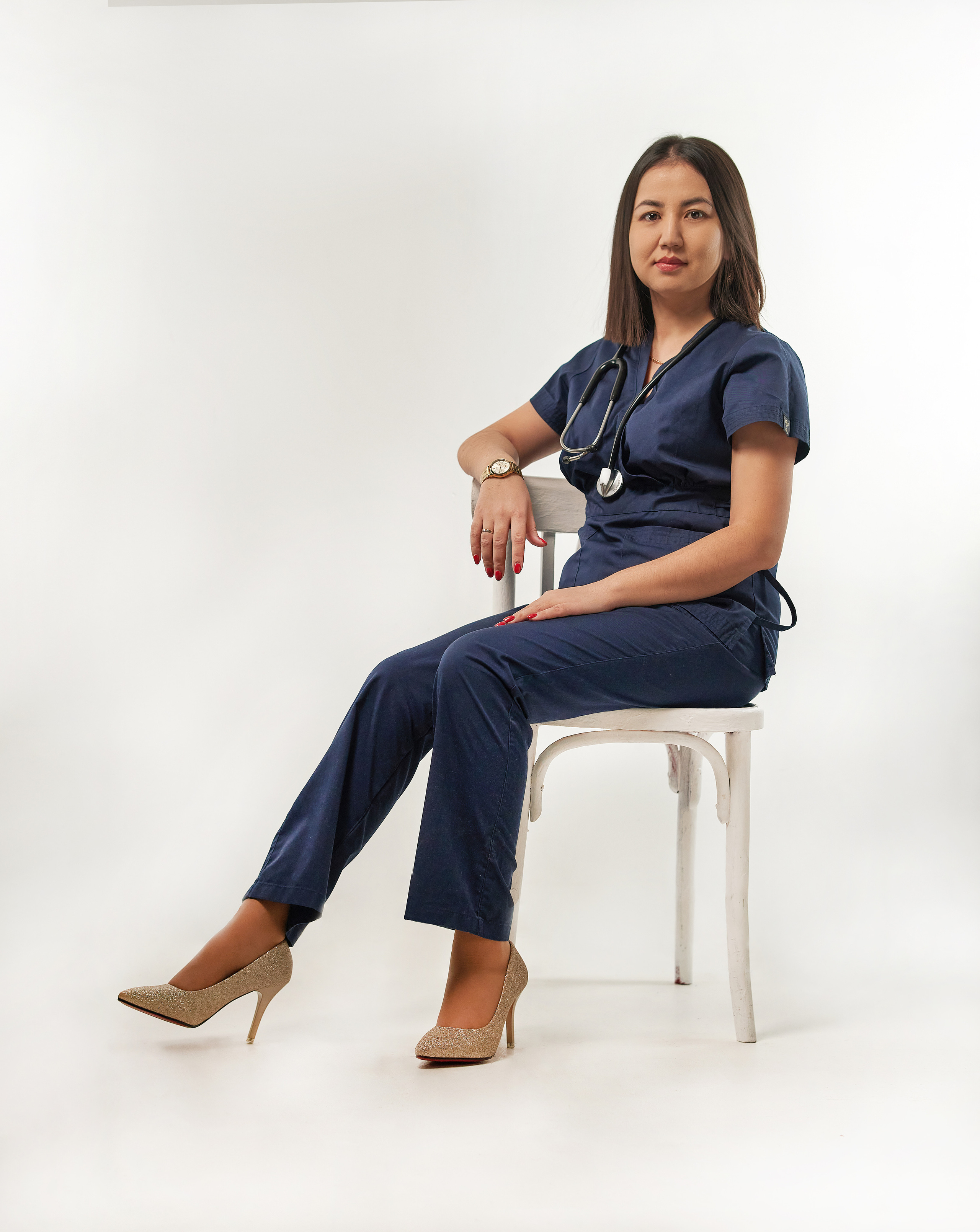 АСИМА. ВРАЧ КАРДИОЛОГ. Портретный фотограф в Павлодаре Руслан Насыров