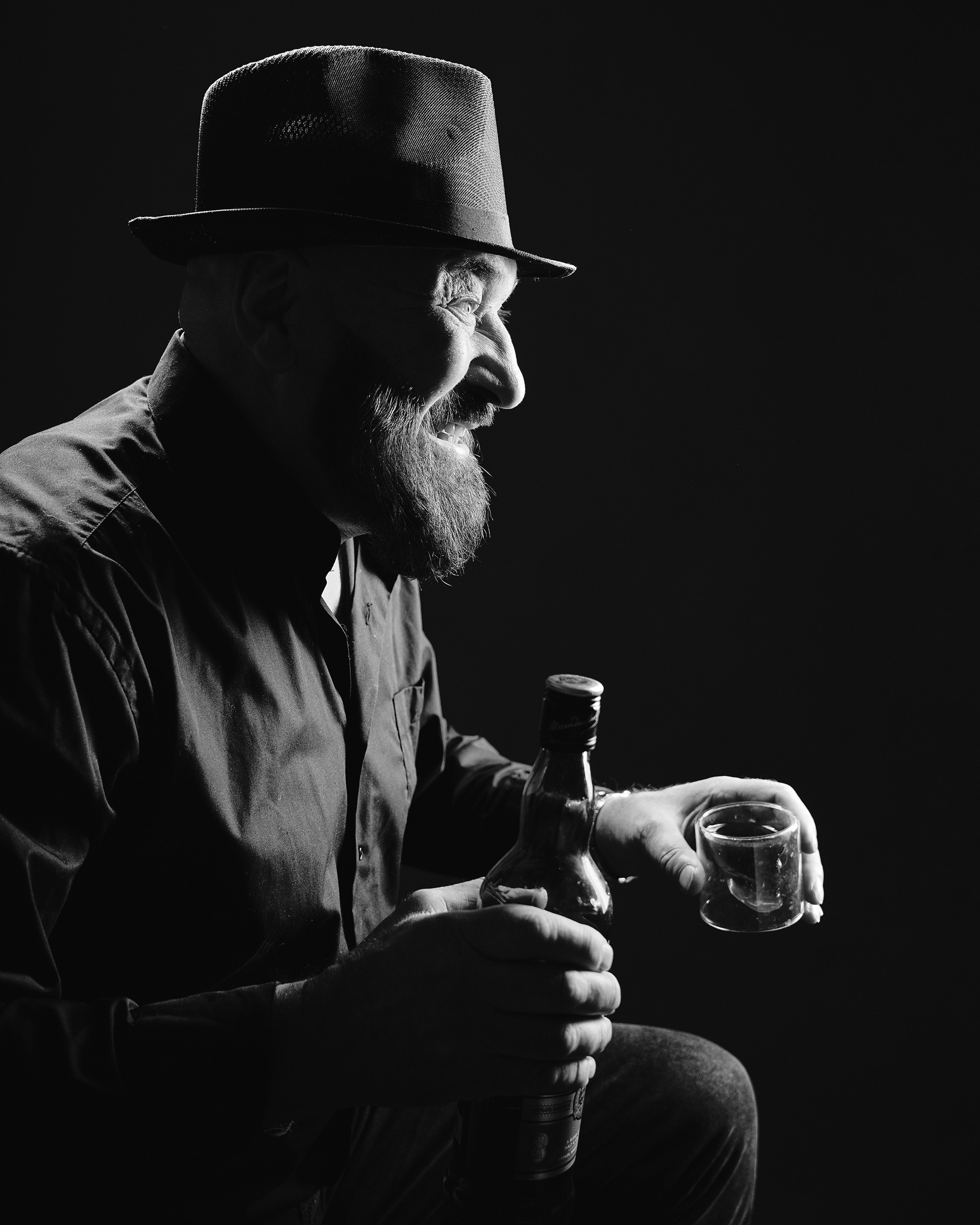 ВИКТОР. Портретный фотограф в Павлодаре Руслан Насыров