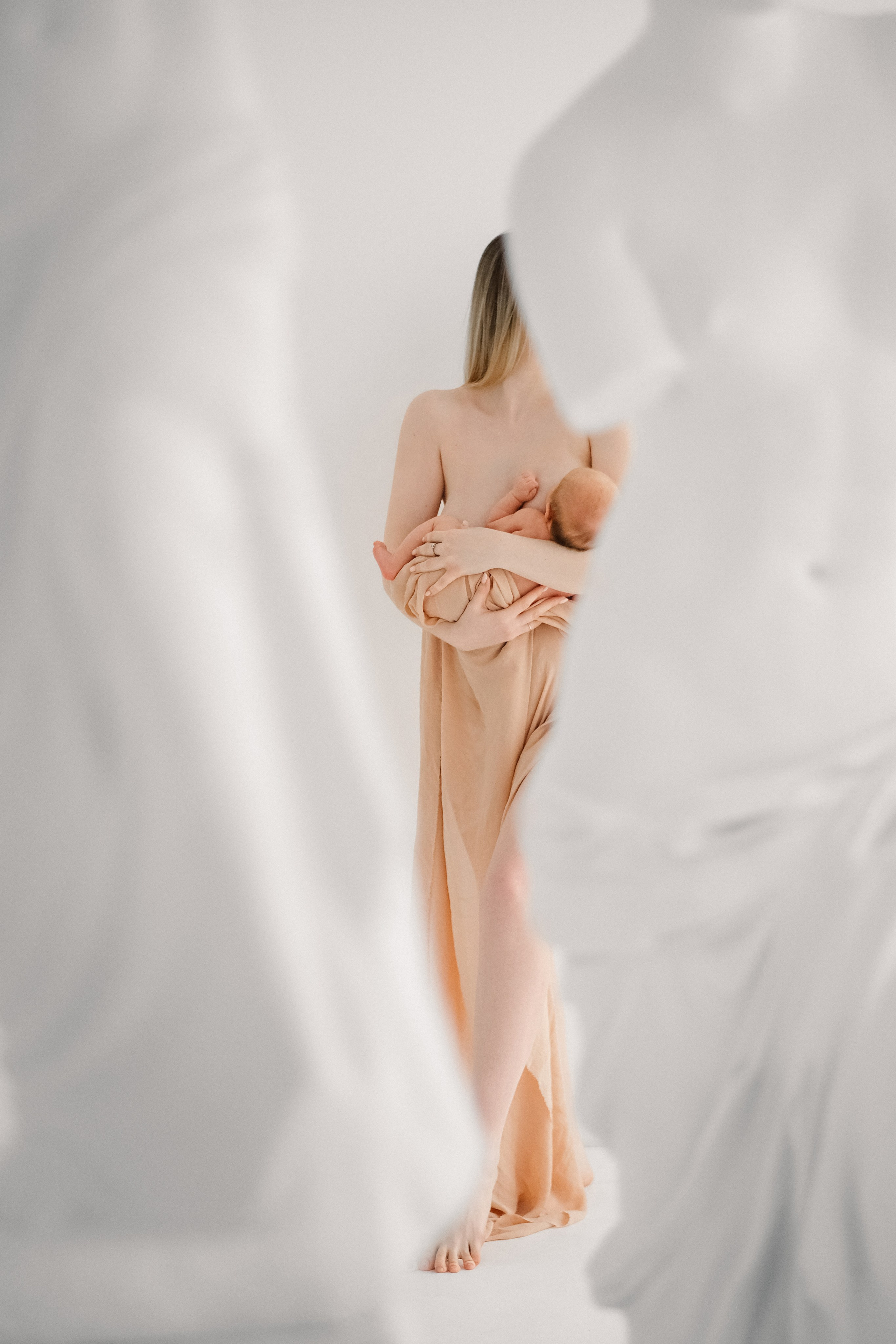 Вика и Вероника. Фотограф беременности и Newborn в Екатеринбурге Марина Добровольская