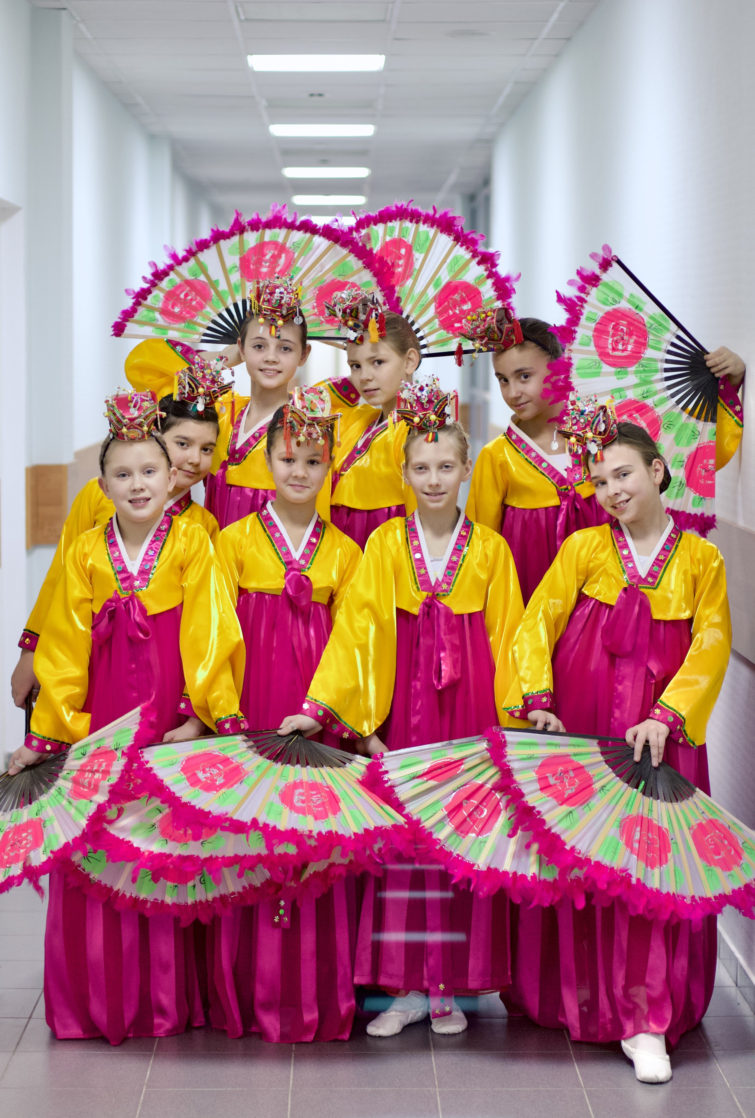 Разные выступления. Школьные выпускные альбомы в Москве Марина Николаева