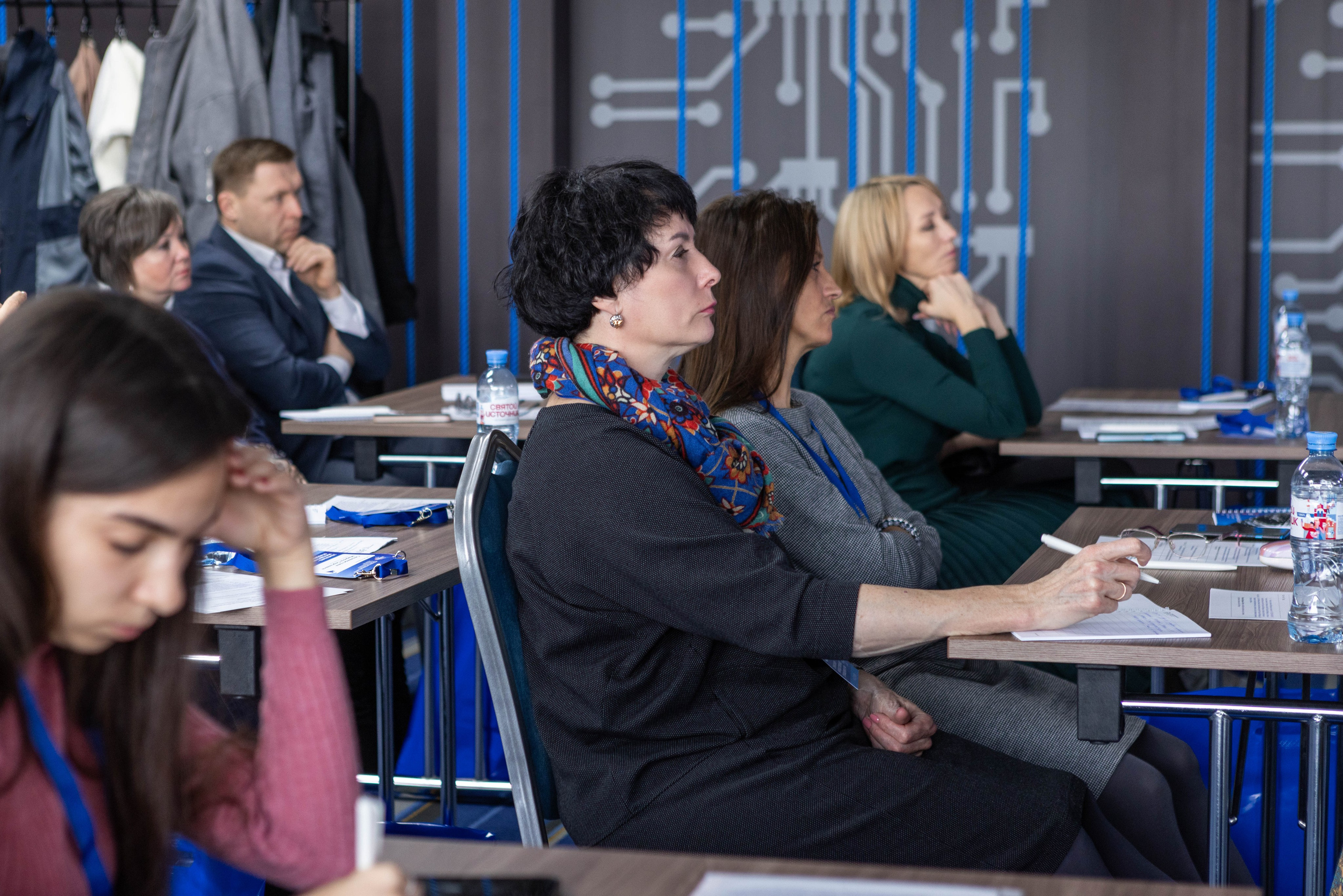 Конференция — земельно-имущественные отношения. Рекламный, предметный, репортажный, семейный фотограф и художник в Москве