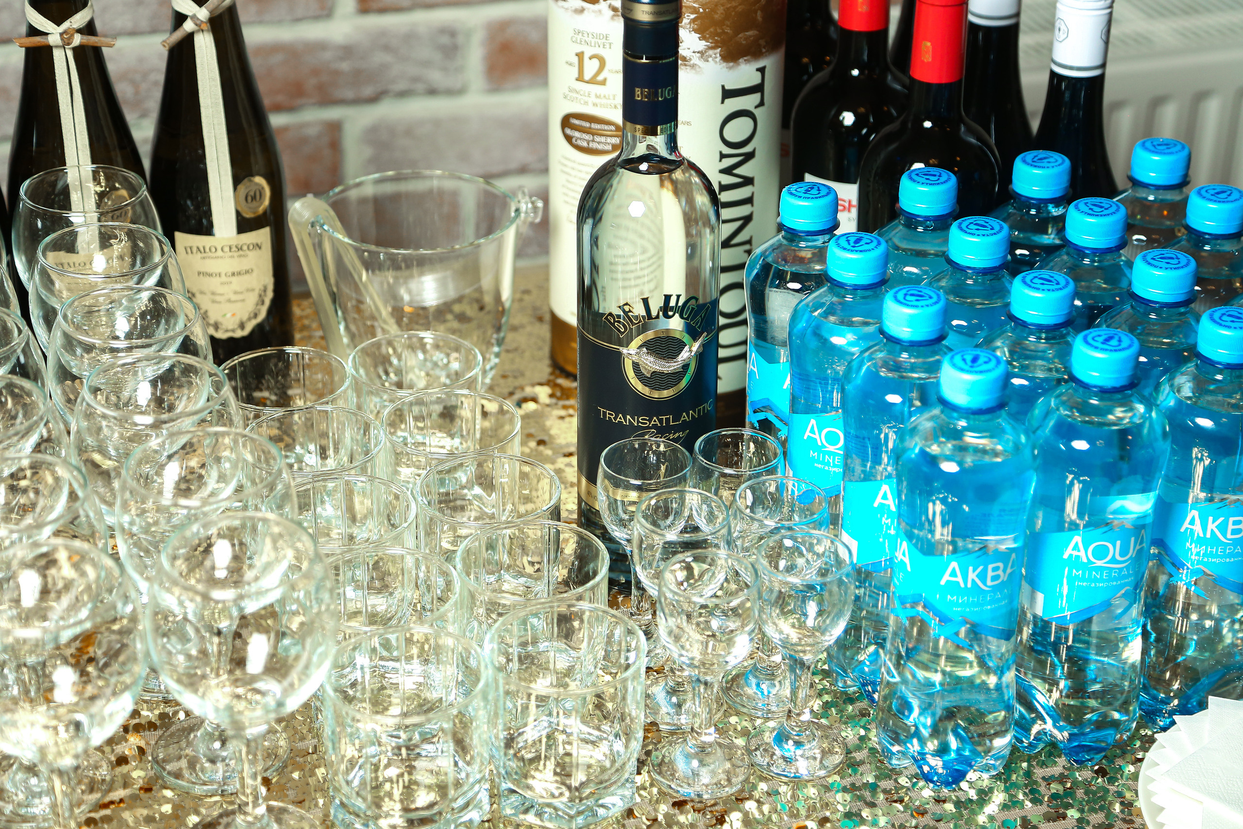 Подготовка к вечеринке. Фотограф Антон Чупринин