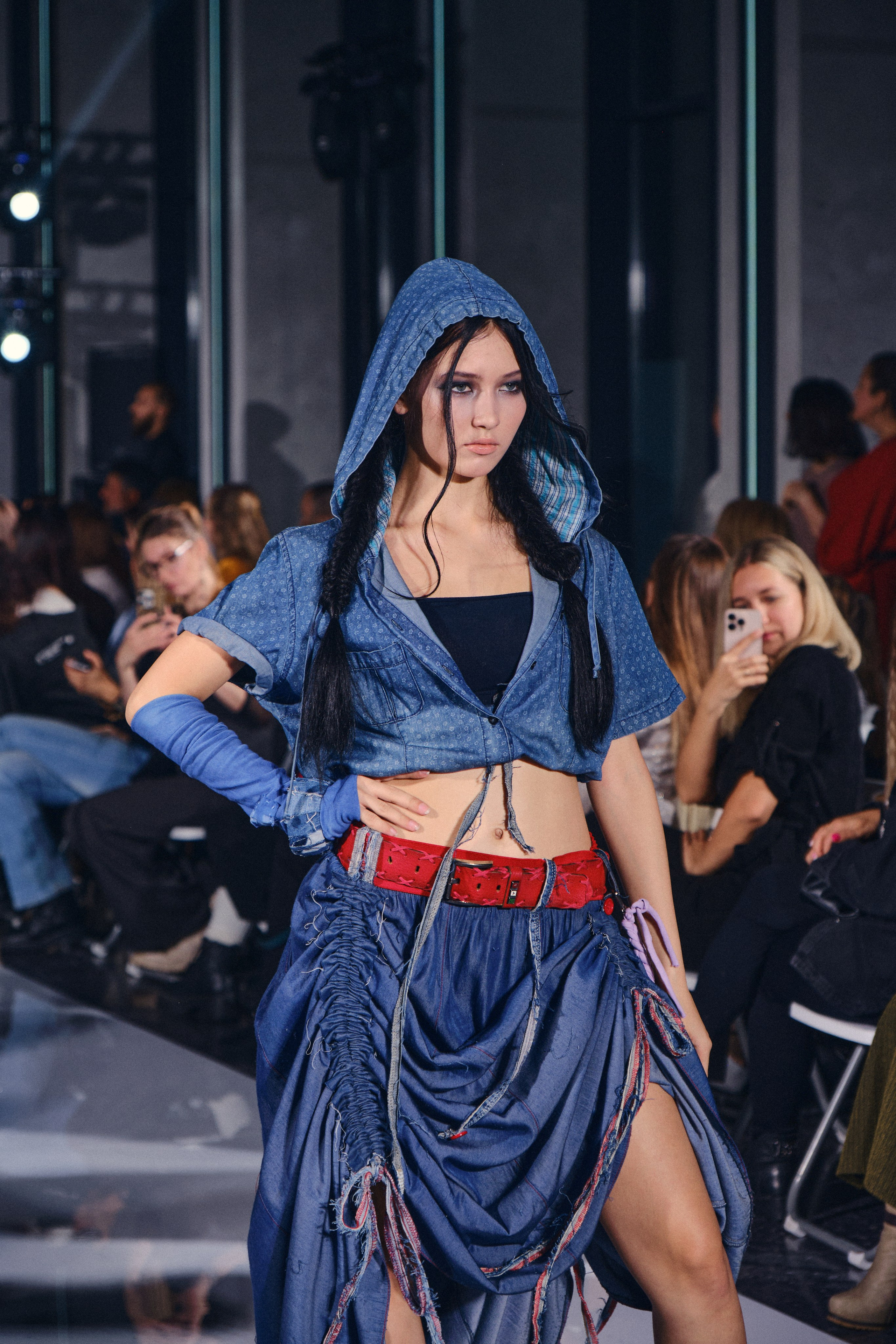 Fashion-show. Фэшн фотограф Арина Эльюс в Новосибирске