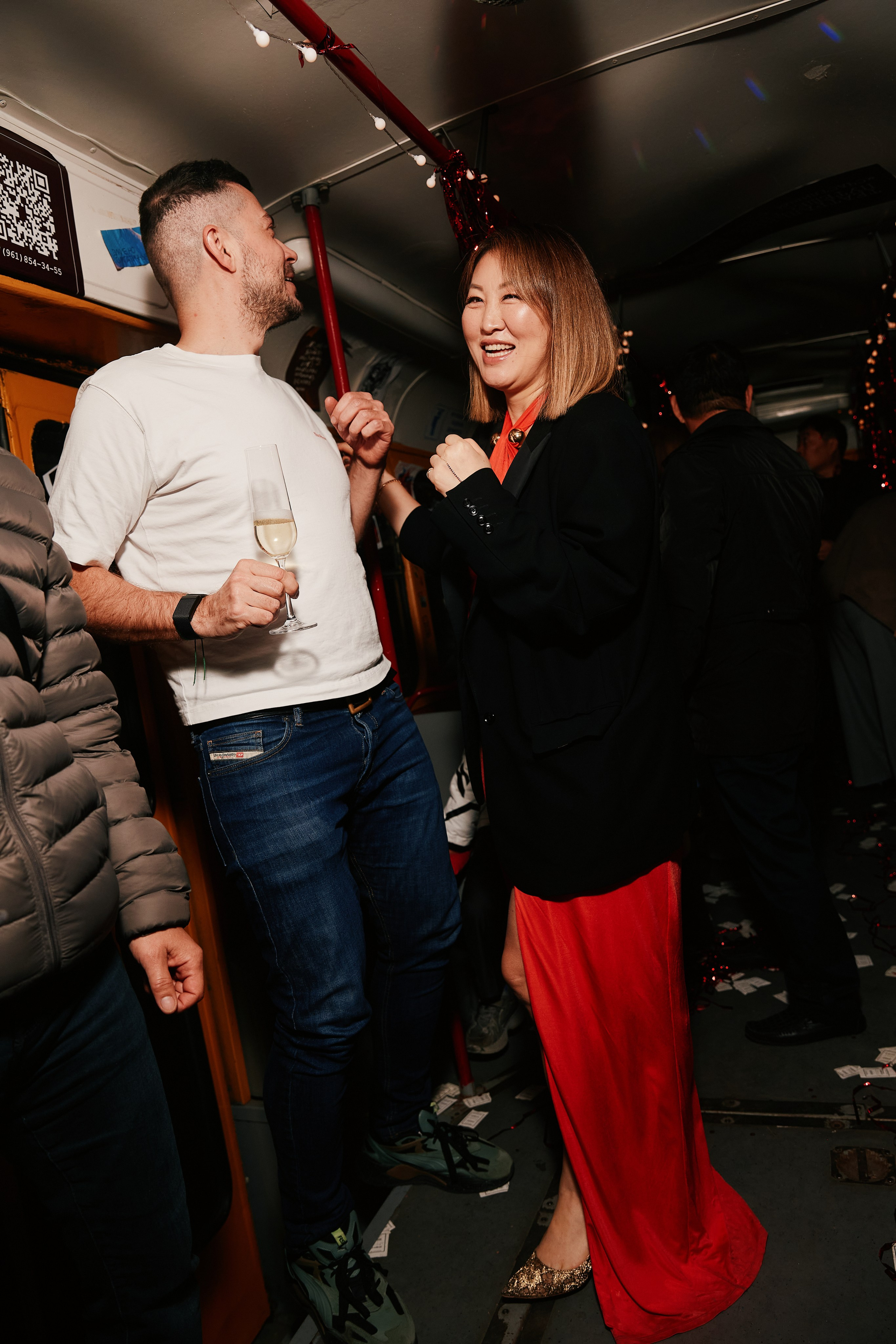 Tram 35 30.11. Свадебный репортажный фотограф краснодар максим дремов дрёмов фотосессия студия цена