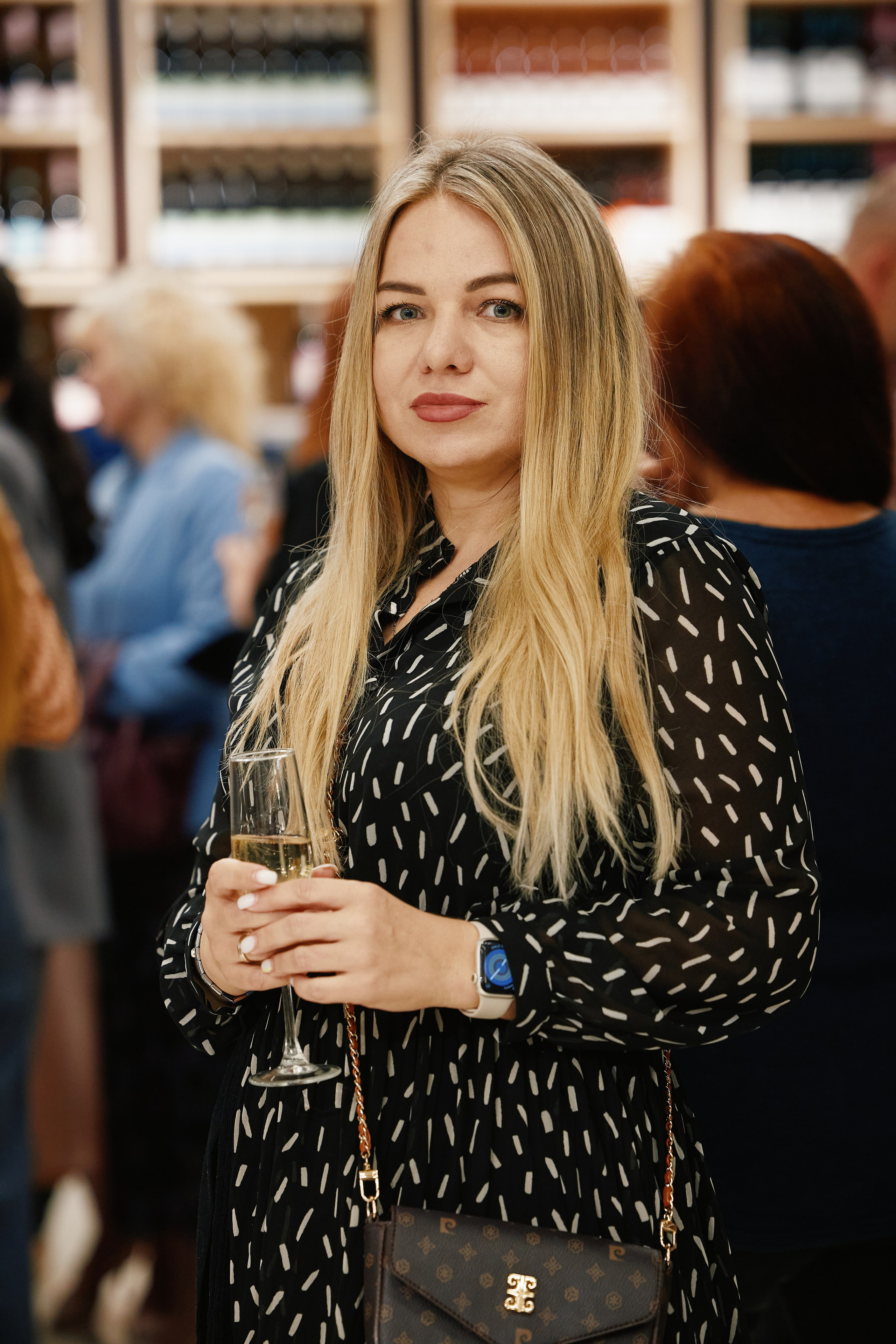 Иммерсивный спектакль в Винном клубе CHATEAU TAMAGNE 21.05. Свадебный репортажный фотограф краснодар максим дремов дрёмов фотосессия студия цена