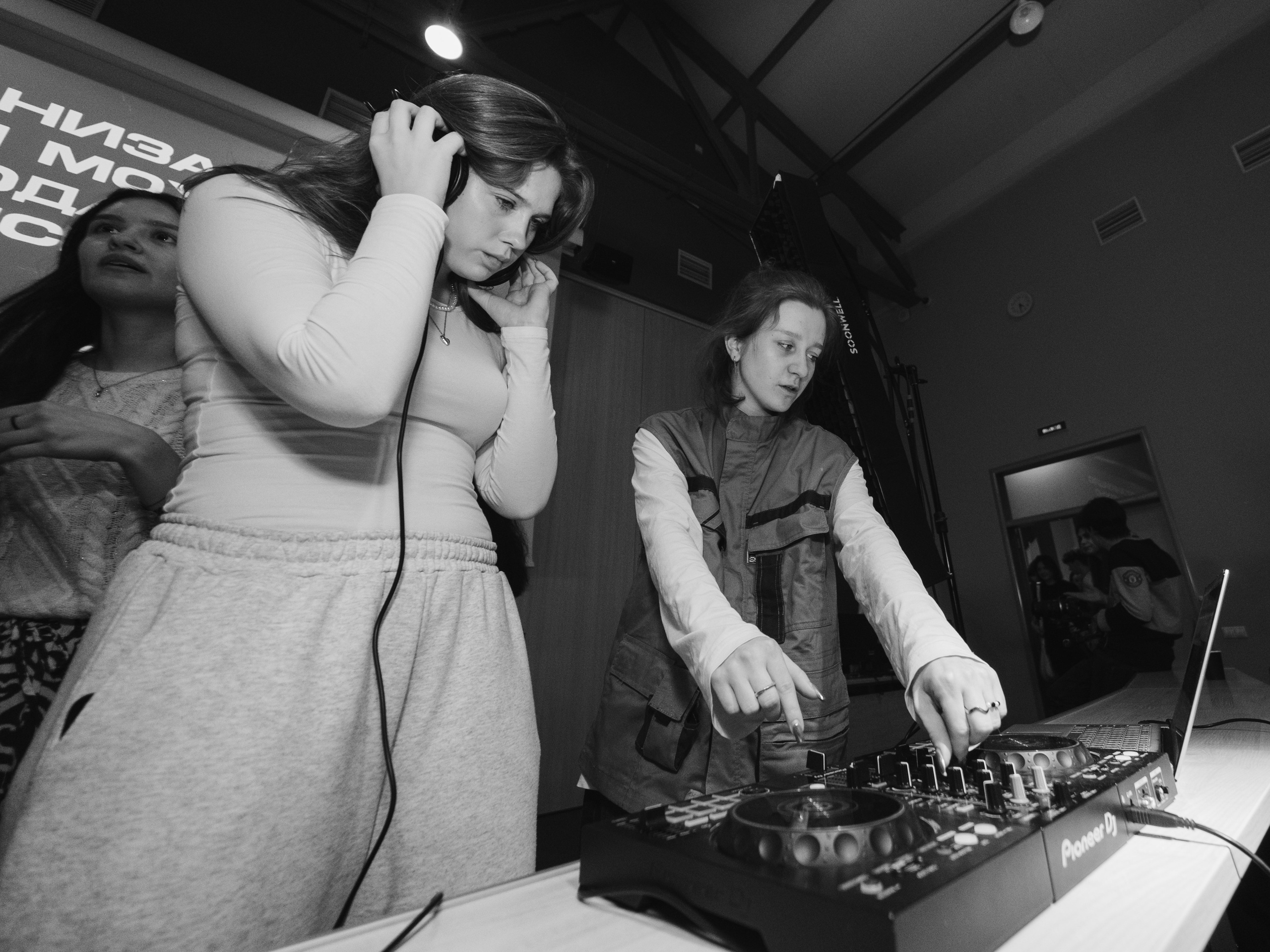 Мероприятия. Фотограф и видеограф Даня Хазигалиев