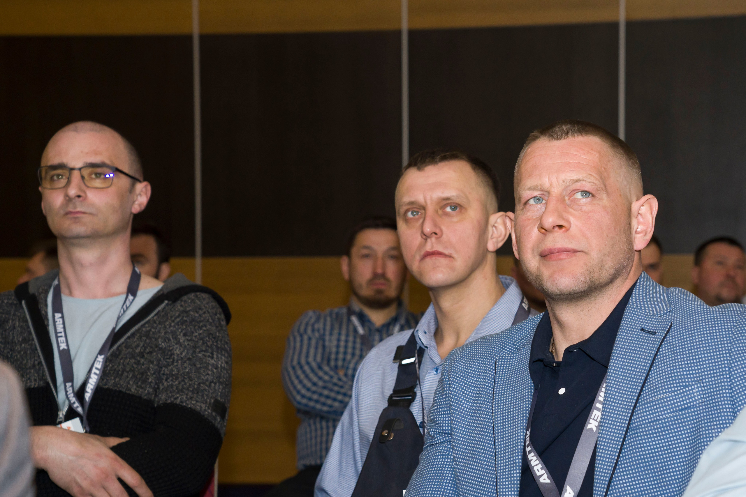 бизнес встреча форум конференция поставщиков и закупщиков автодилеров комплектующих автомобилей машин авто 