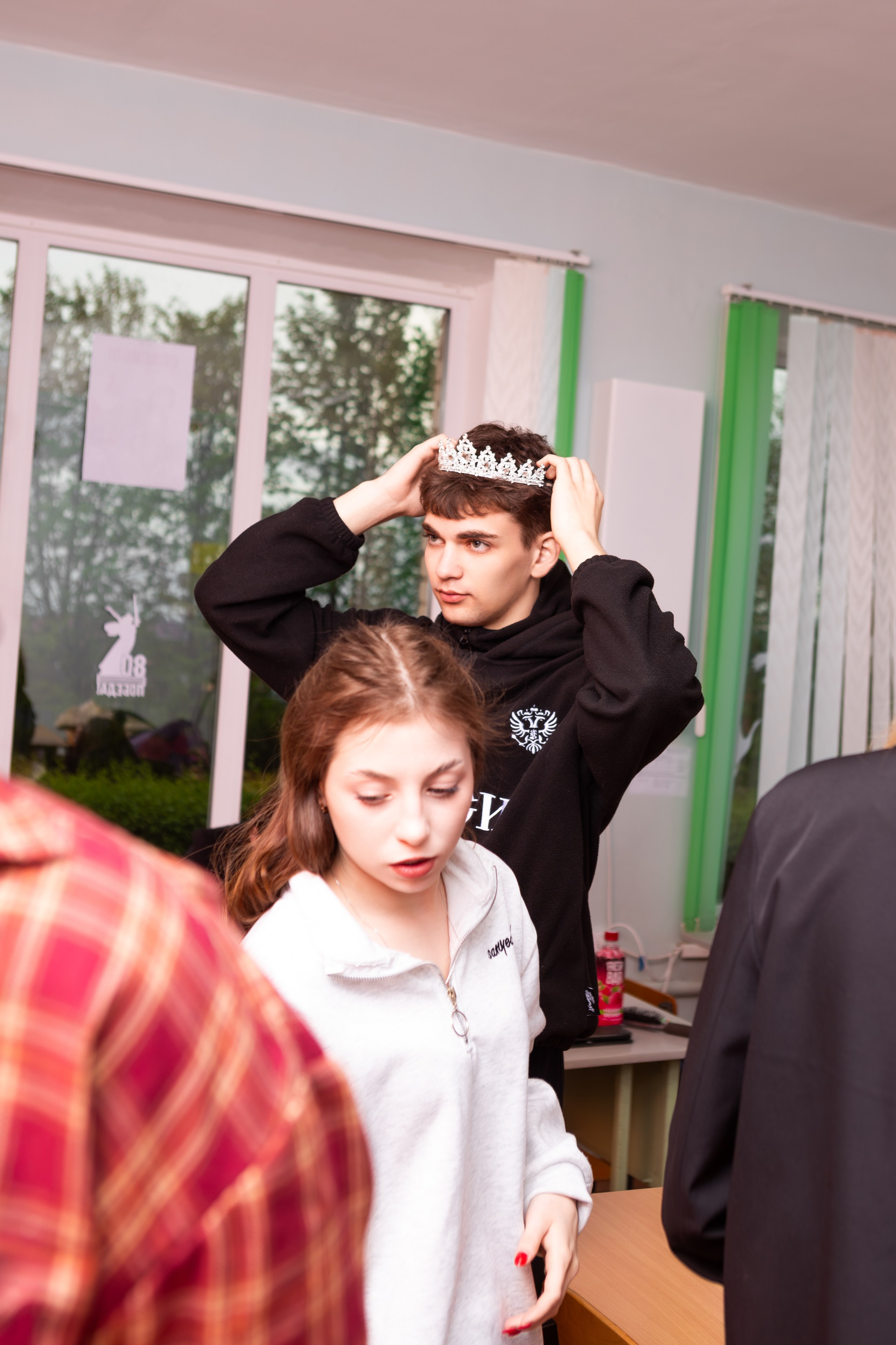 ФОТОСЕССИЯ В АУДИТОРИИ ДЛЯ БУДУЩИХ УЧИТЕЛЕЙ — выпускников Чернского профессионально-педагогического колледжа. ТВОЙ АЛЬБОМ / ТВОИ ПРАВИЛА