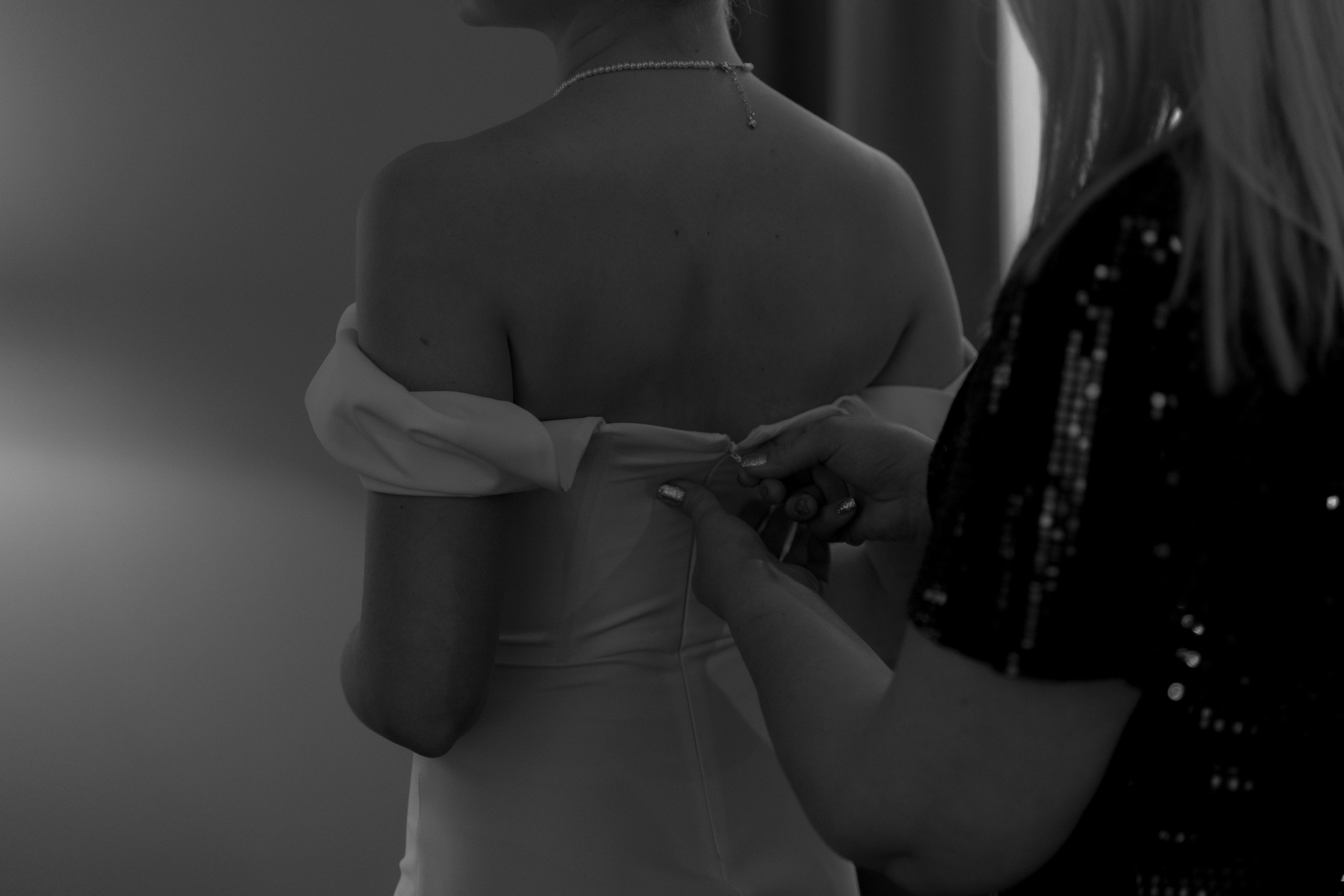 Свадебная фотосессия в отеле Чайковский г. Калининград. Свадебный фотограф Калининград