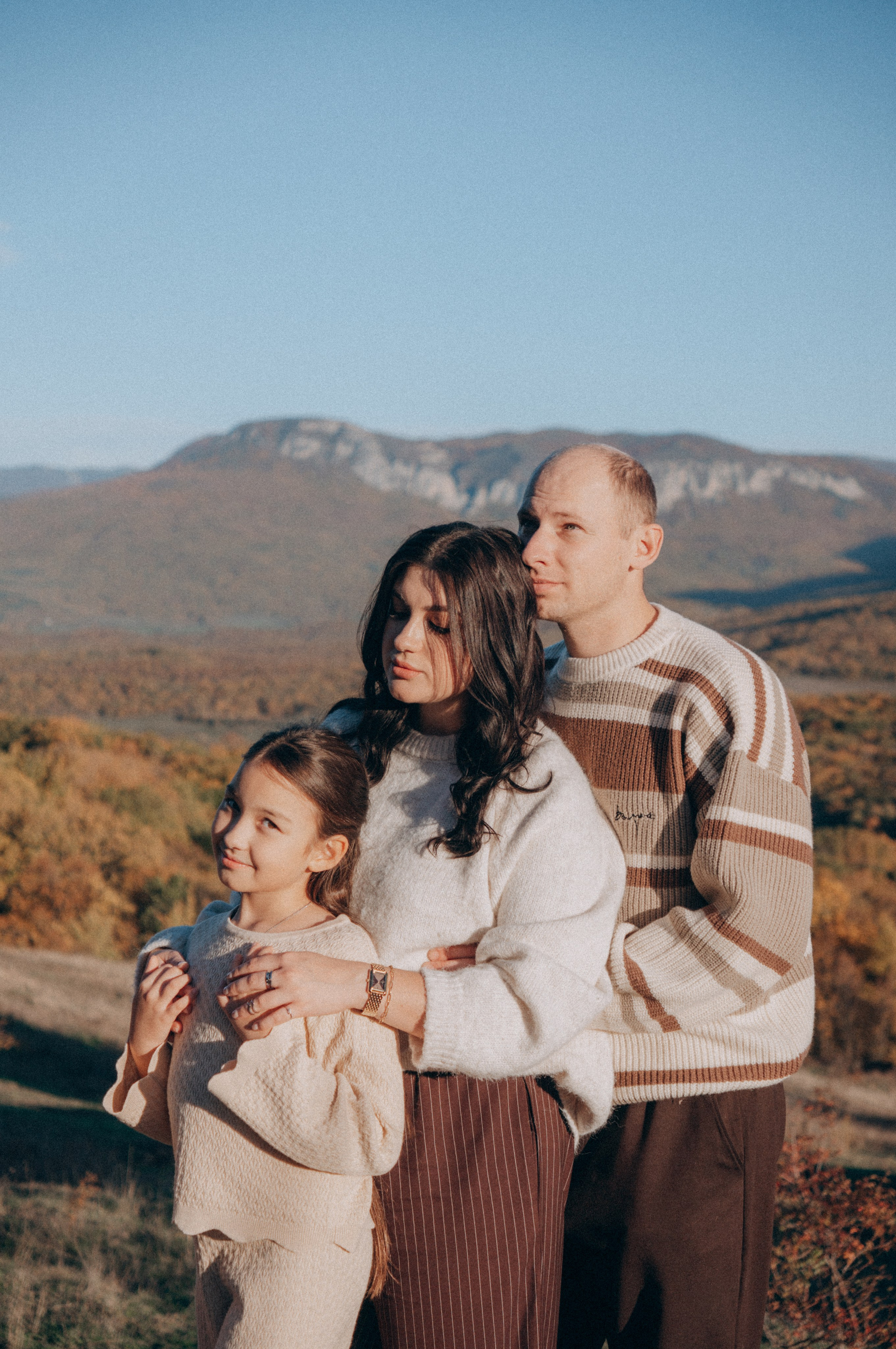 Юлия и Денис с детьми. Обо мне