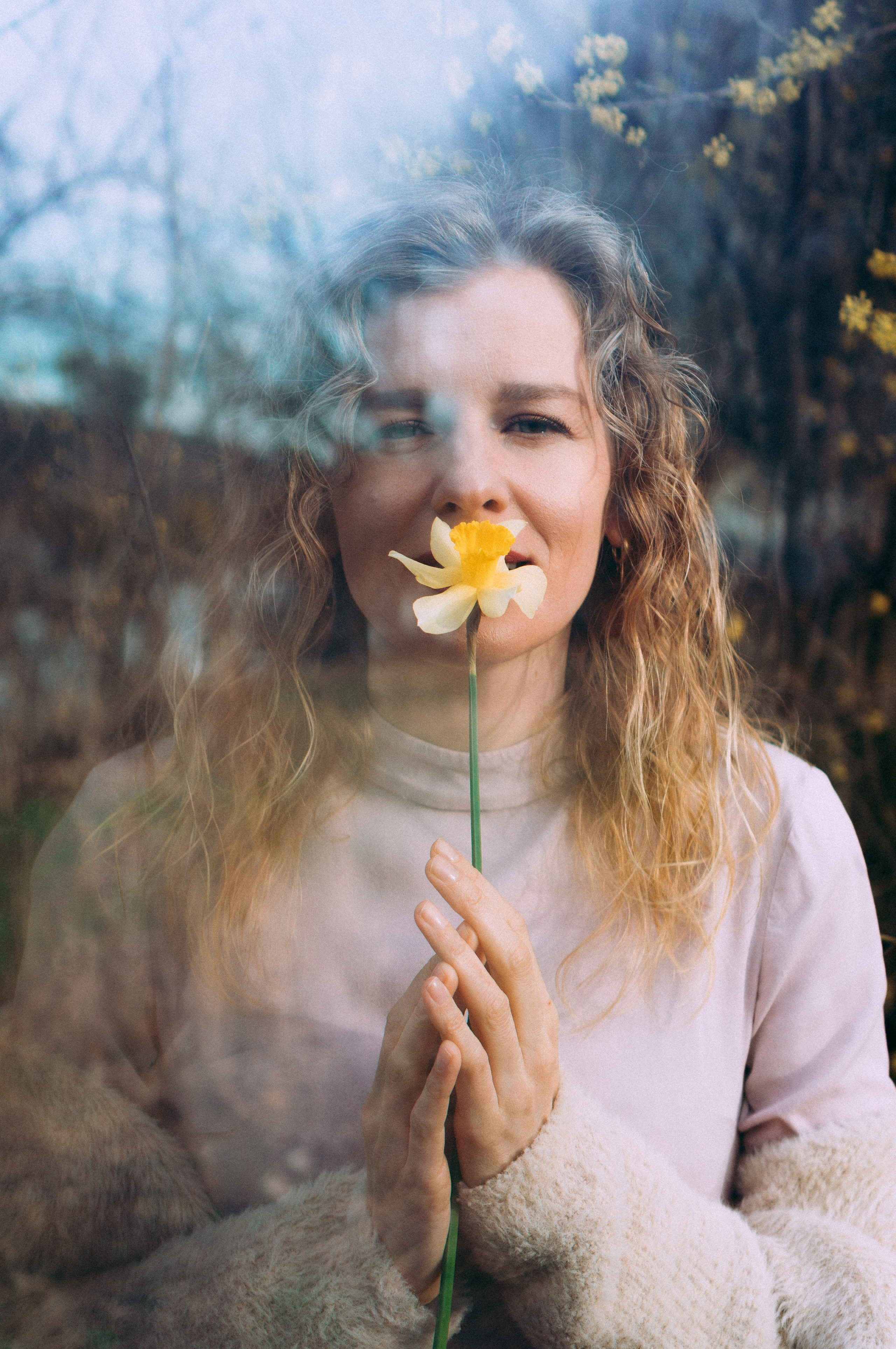 Мария | озеро и цветы. Обо мне