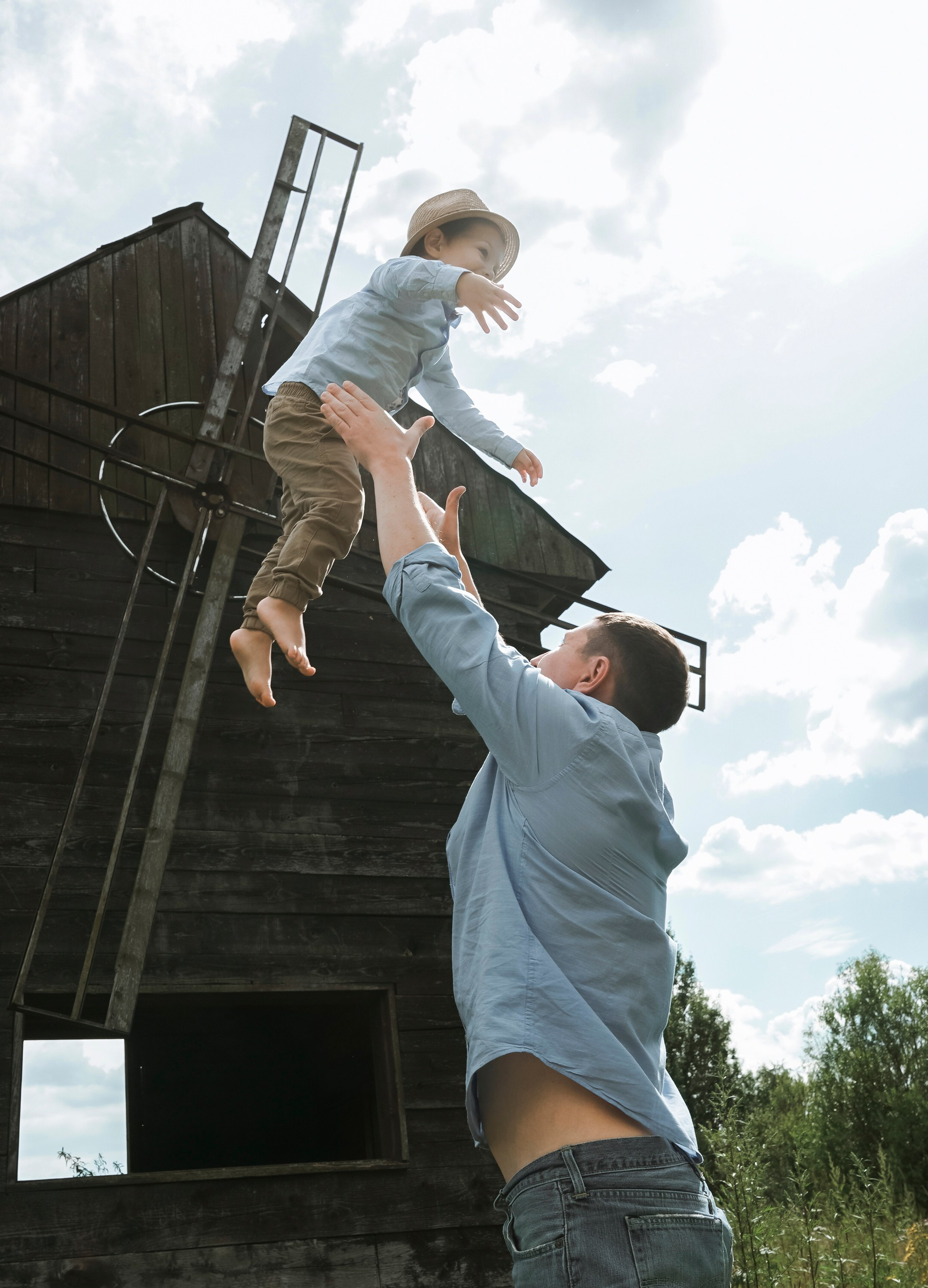Семейная съёмка на старой Мельнице. Свадебный, семейный и контент фотограф в Санкт- Петербурге Елена Грие