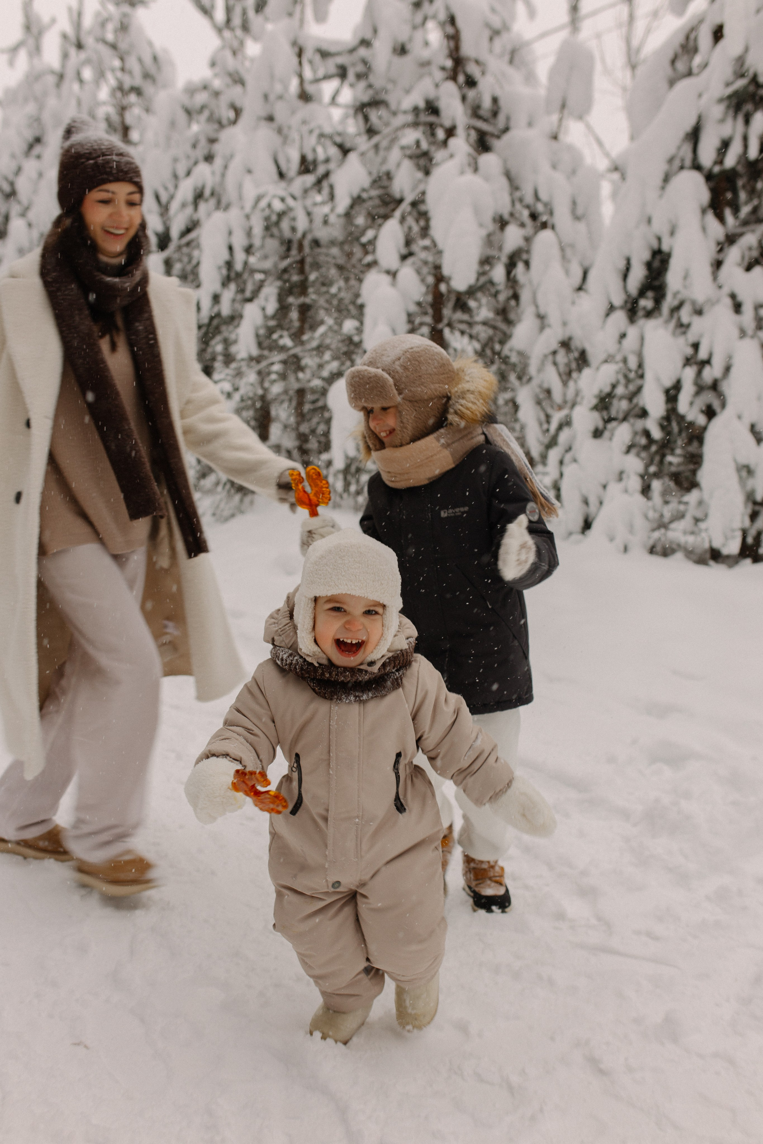 Алёна, Лёша и Миша. Семейный фотограф Тихвин, Санкт-Петербург и ЛО