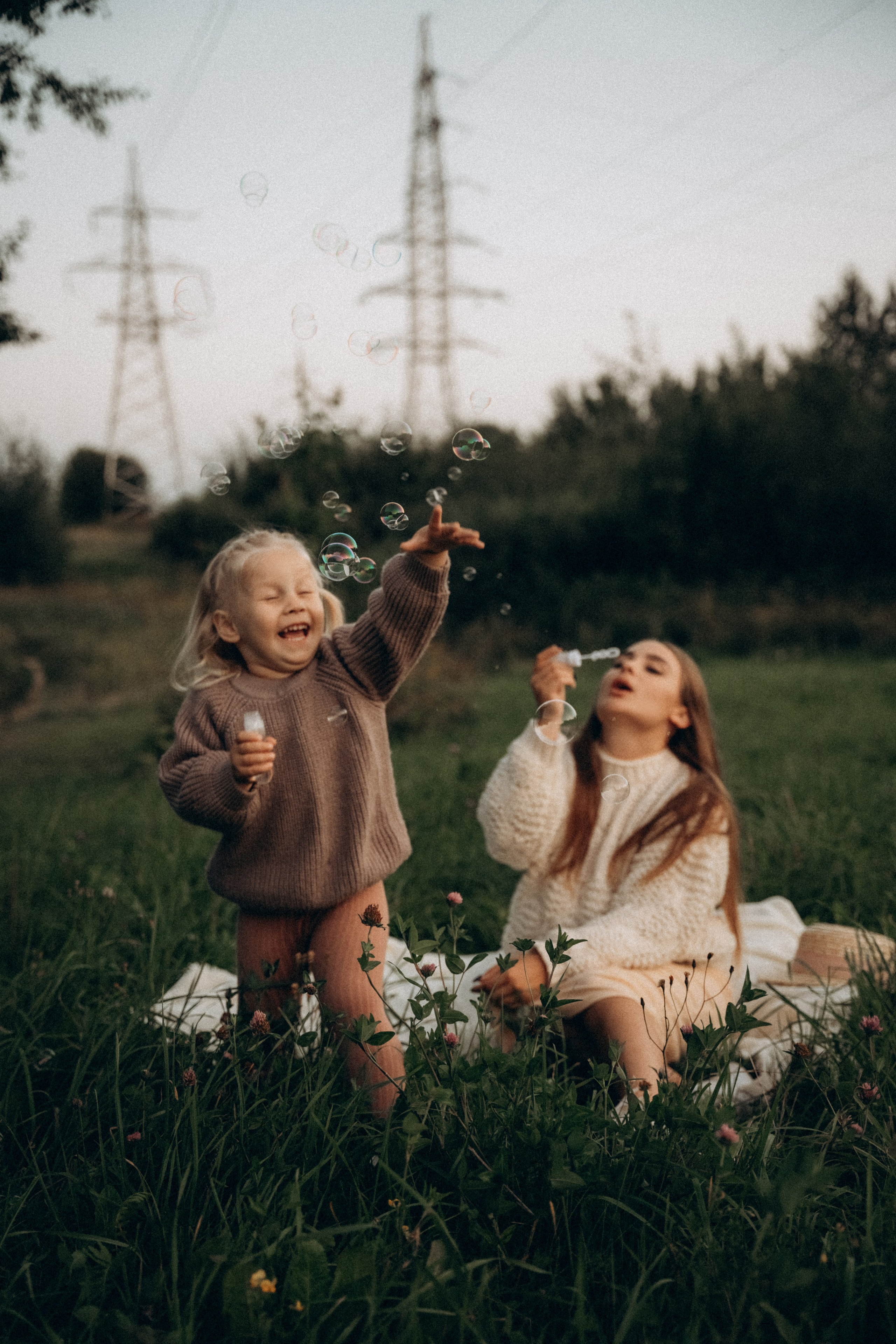 Катя и Сонечка. Фотограф Мария Миллс | Минск