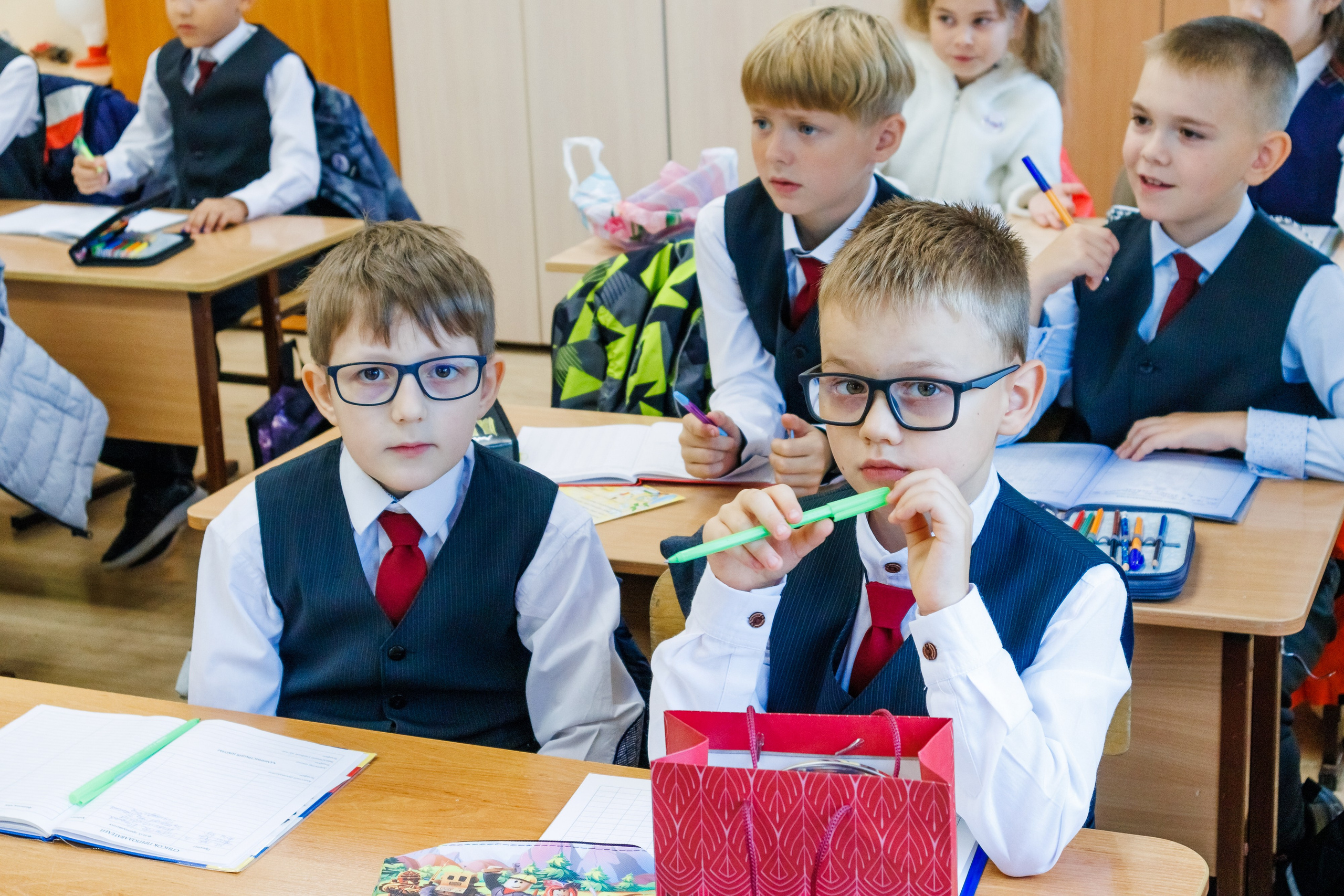 Первый урок школа 206. Фотограф в Новосибирске Евгений Маслов