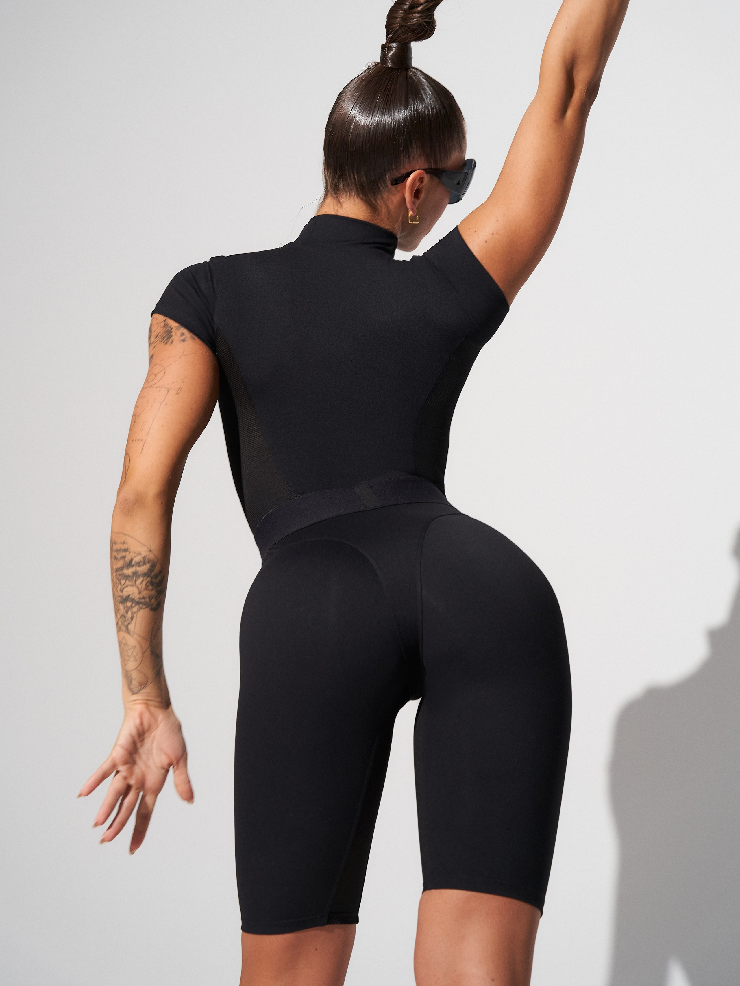 Съемка карточек товара на WB для спортивного бренда Luxosa. Фотограф Дмитрий Цветков | Санкт-Петербург