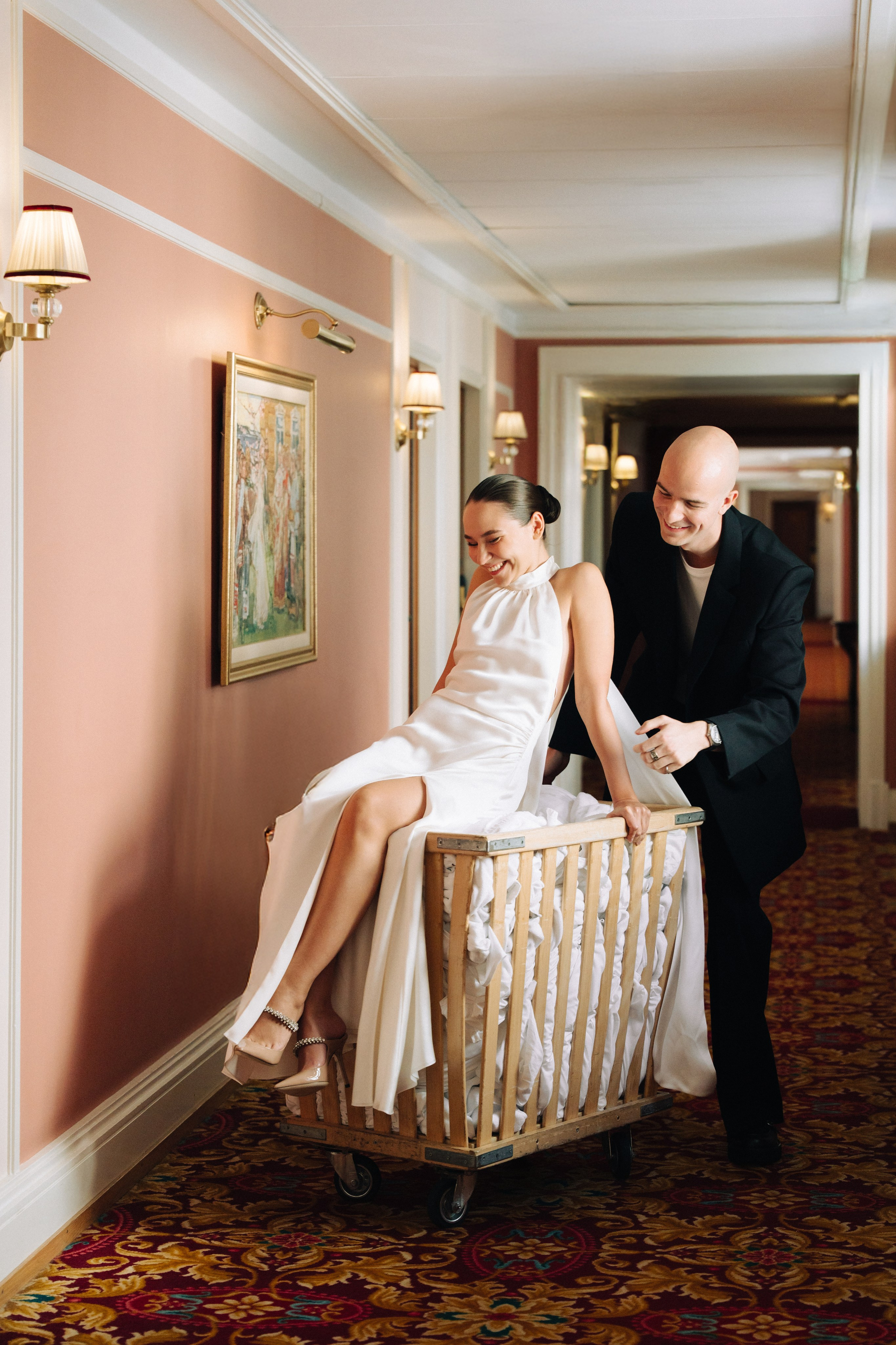 Вова и Лиза. Питер. Гранд Отель Европа, 1 дворец бракосочетания и особняк Мясникова. Свадебный фотограф Катерина Чулкова