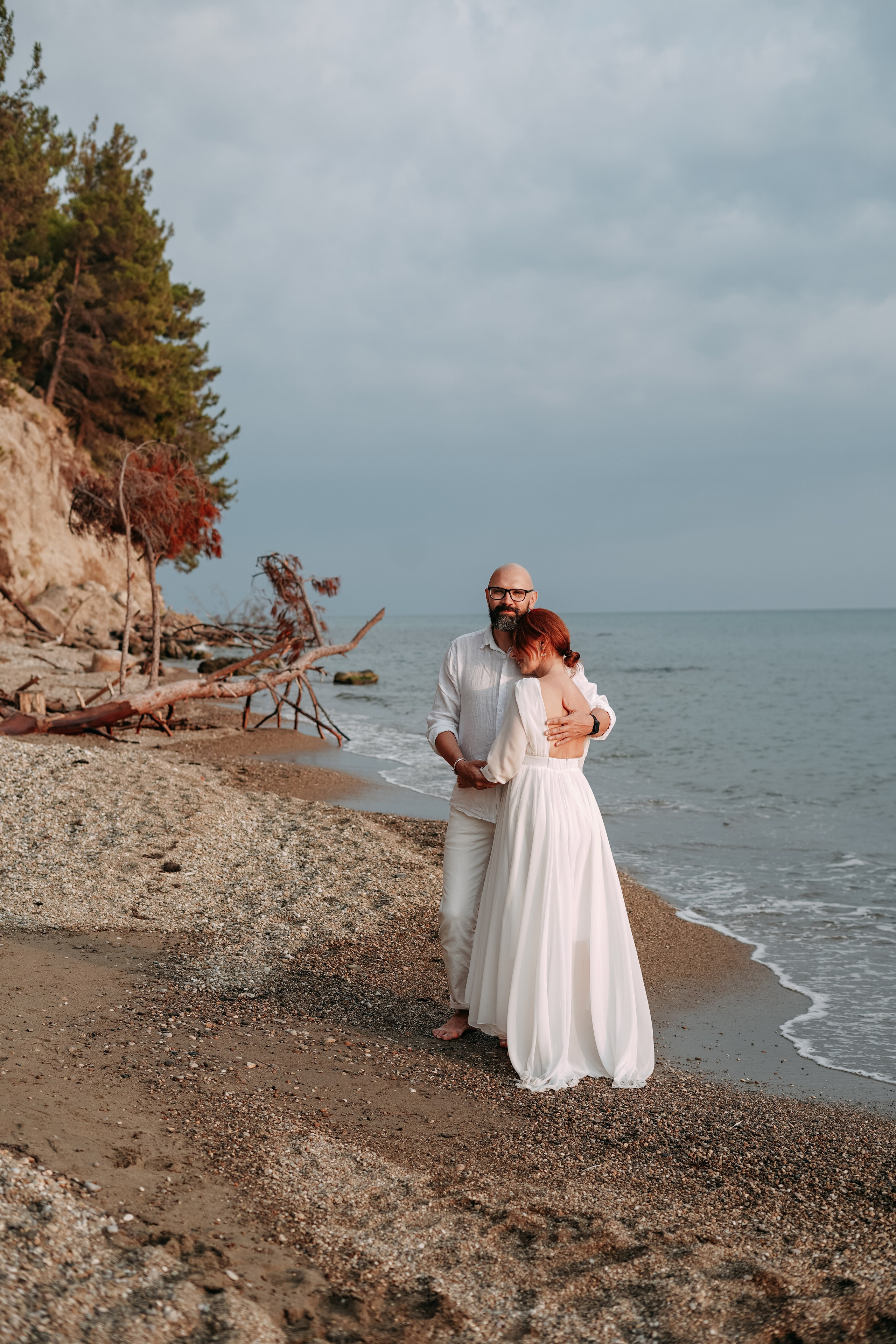 Алина и Владимир на побережье Пицунды. Фотограф в Сочи и Абхазии | Фототуры | September Air