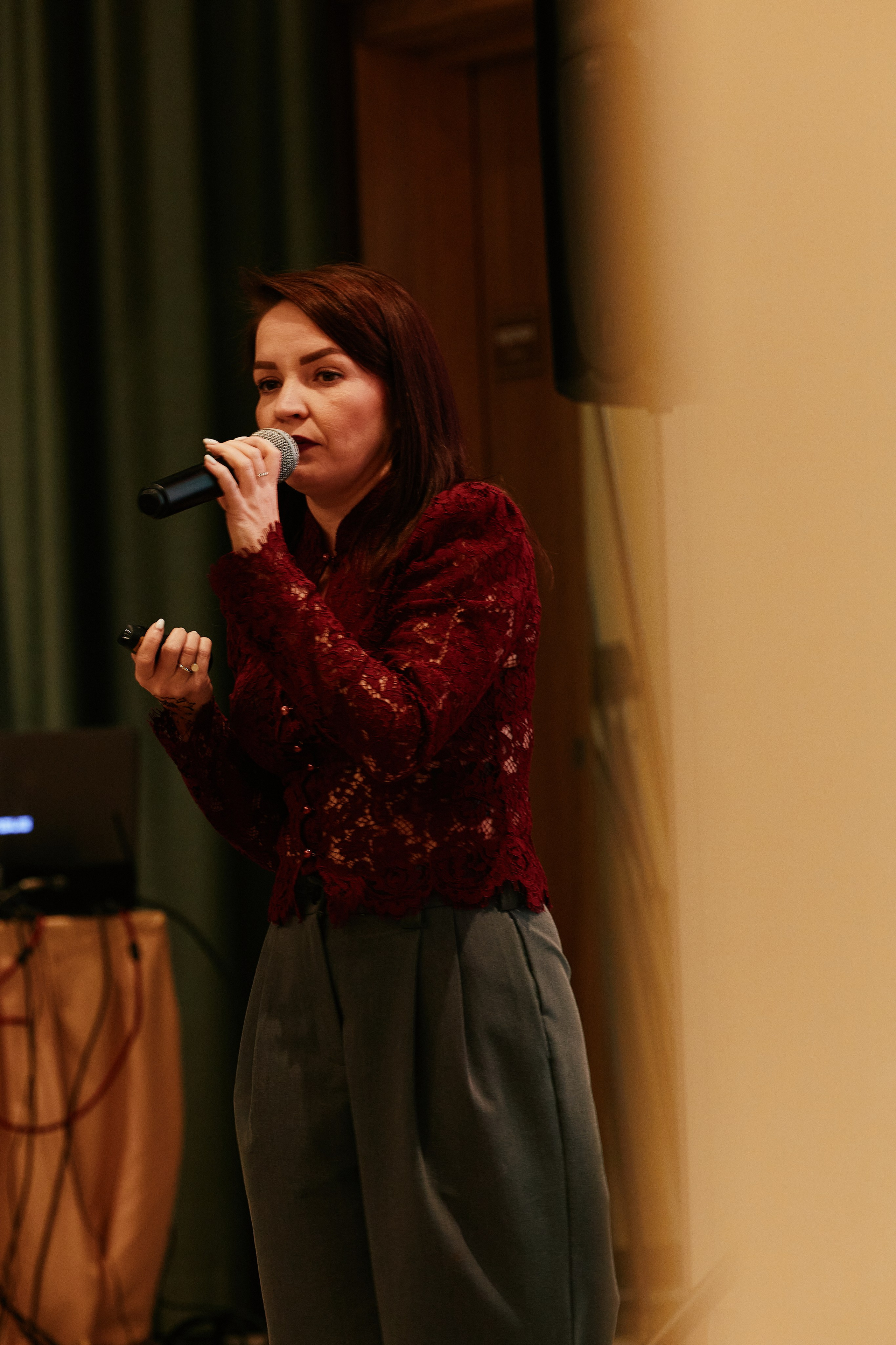 Современная женщина в Hilton 26.10. Свадебный репортажный фотограф краснодар максим дремов дрёмов фотосессия студия цена