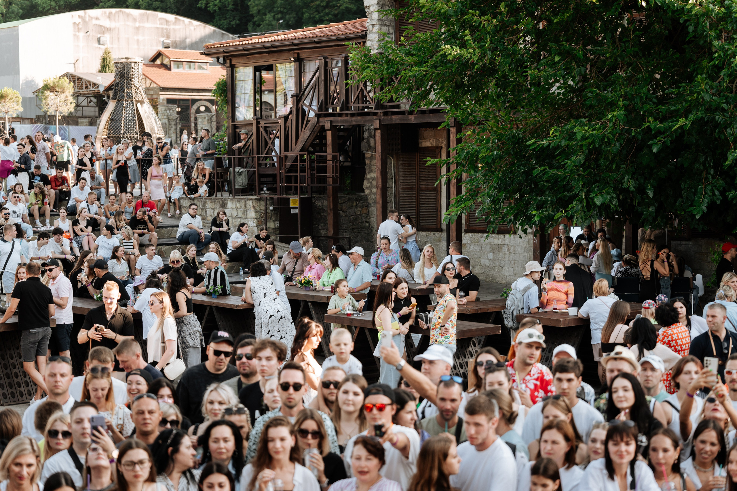 Artik&Asti • Feduk • Антоха MC • Chris Yank. Свадебный и репортажный, фуд фотограф в Новороссийске Евгений Александриди