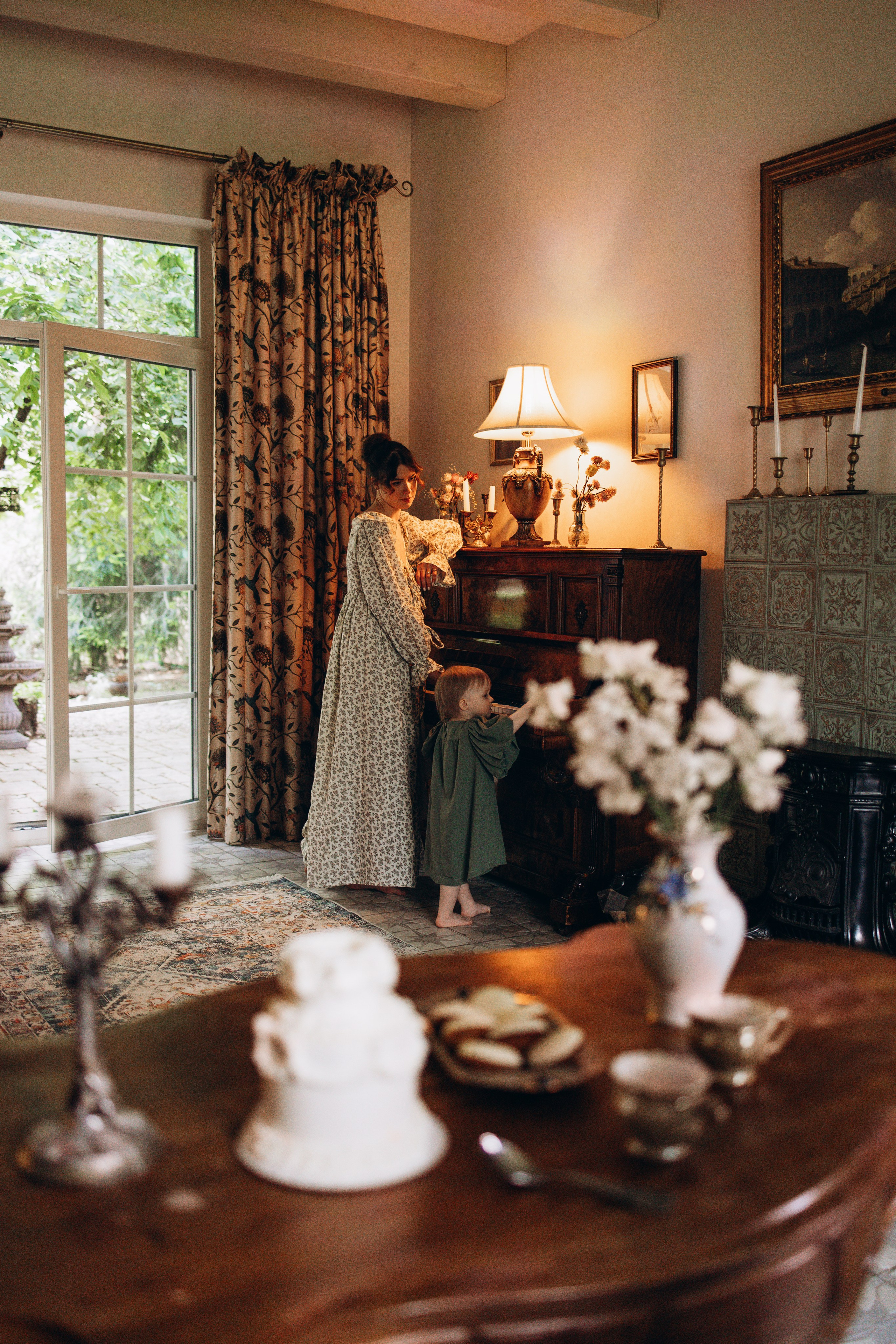 Художницы Настя и Тонечка в Villa Rossa. Семейный фотограф в Москве Марина Петра