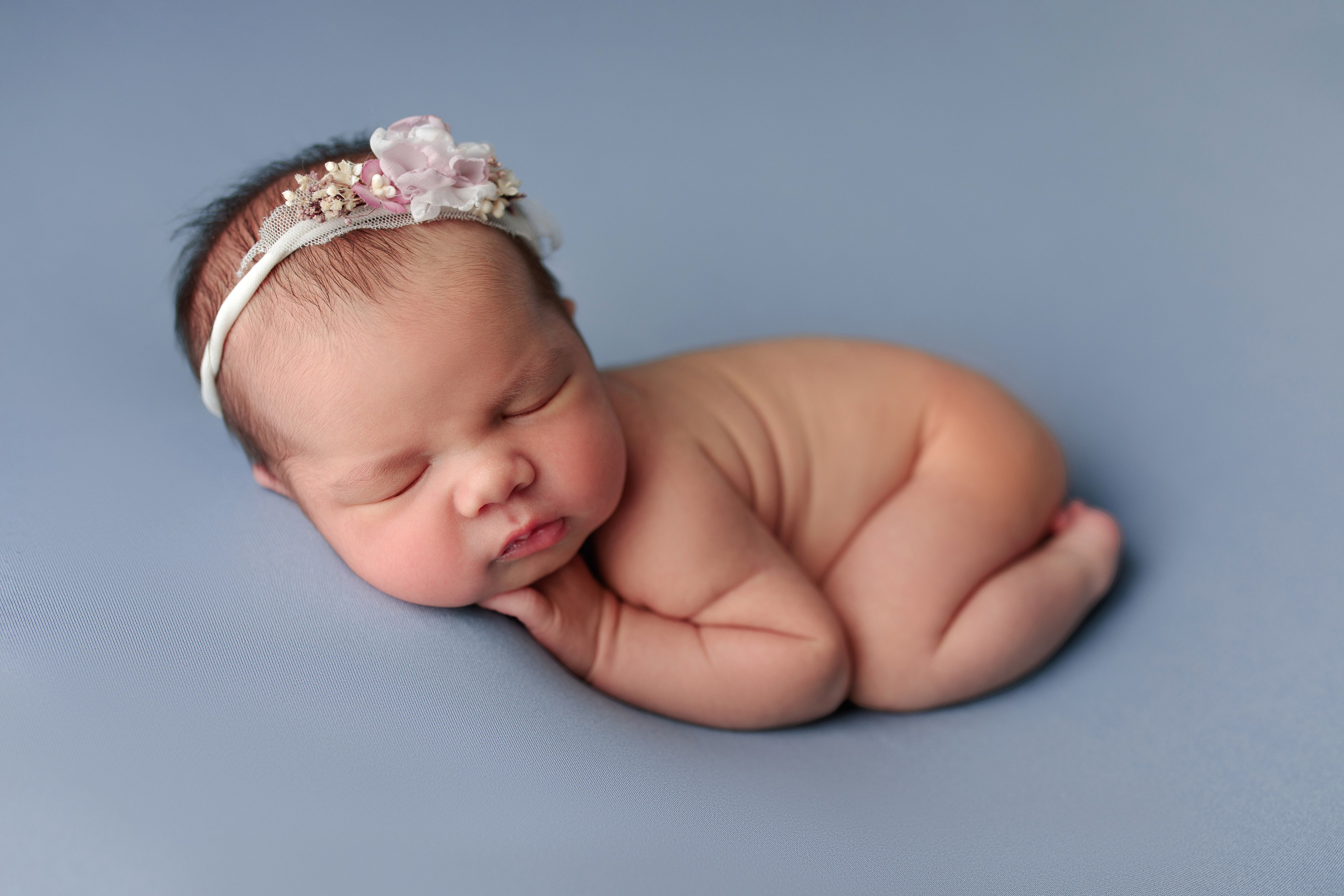 Новорожденные. Детский фотограф новорожденных Москва. годики под ключ. своя студия