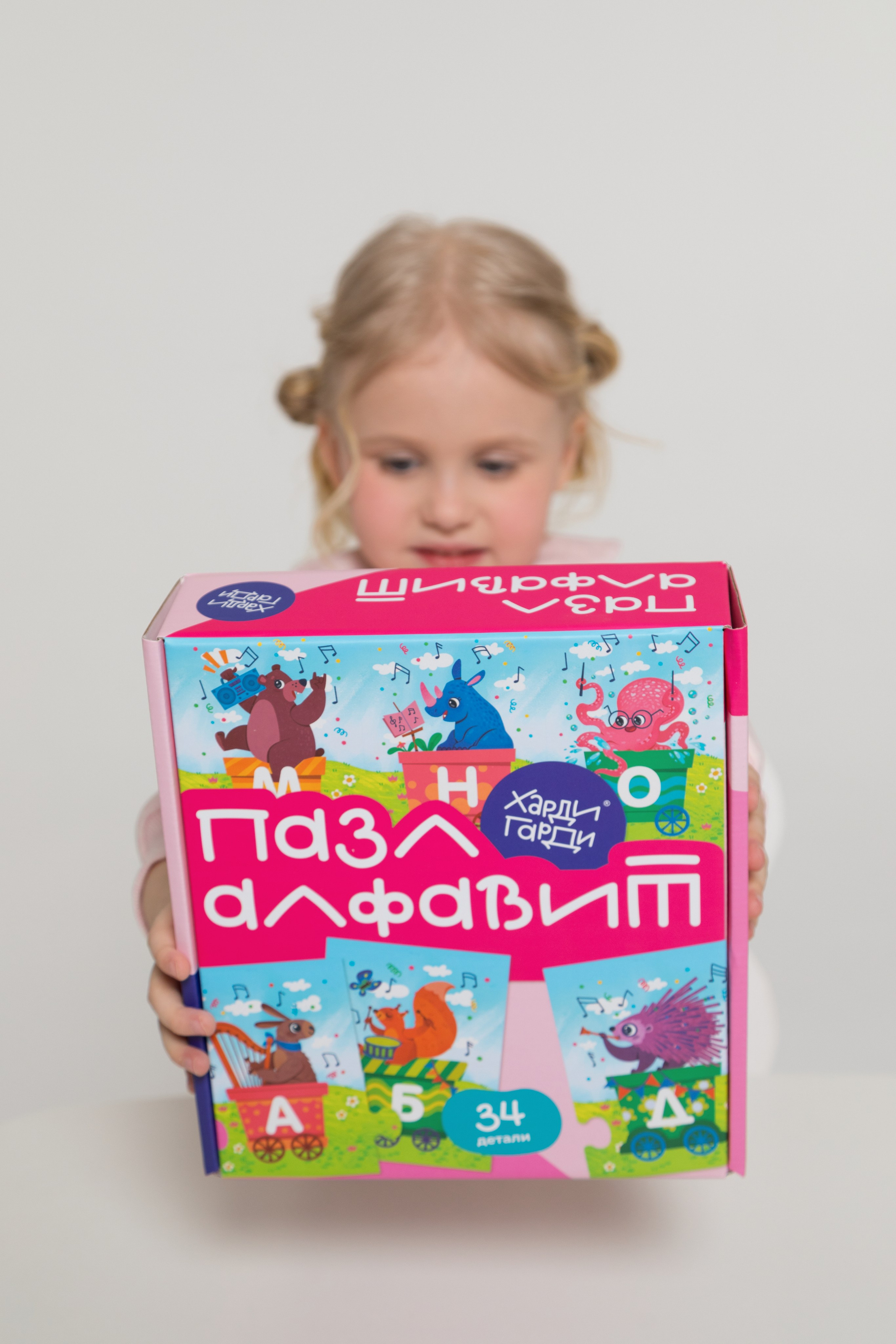Имиджевая и каталожная съёмка для бренда детских пазлов. Детский и контент фотограф Надя Волкова Санкт-Петербург