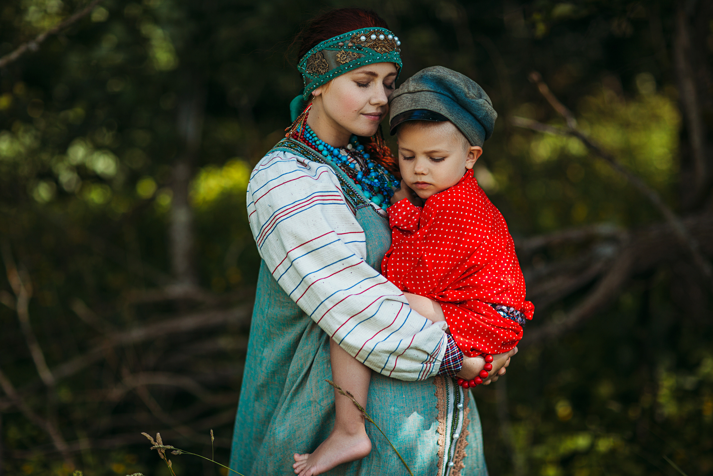 РУССКО-НАРОДНЫЕ МОТИВЫ. Портретный фотограф Микаэлла Сперанская