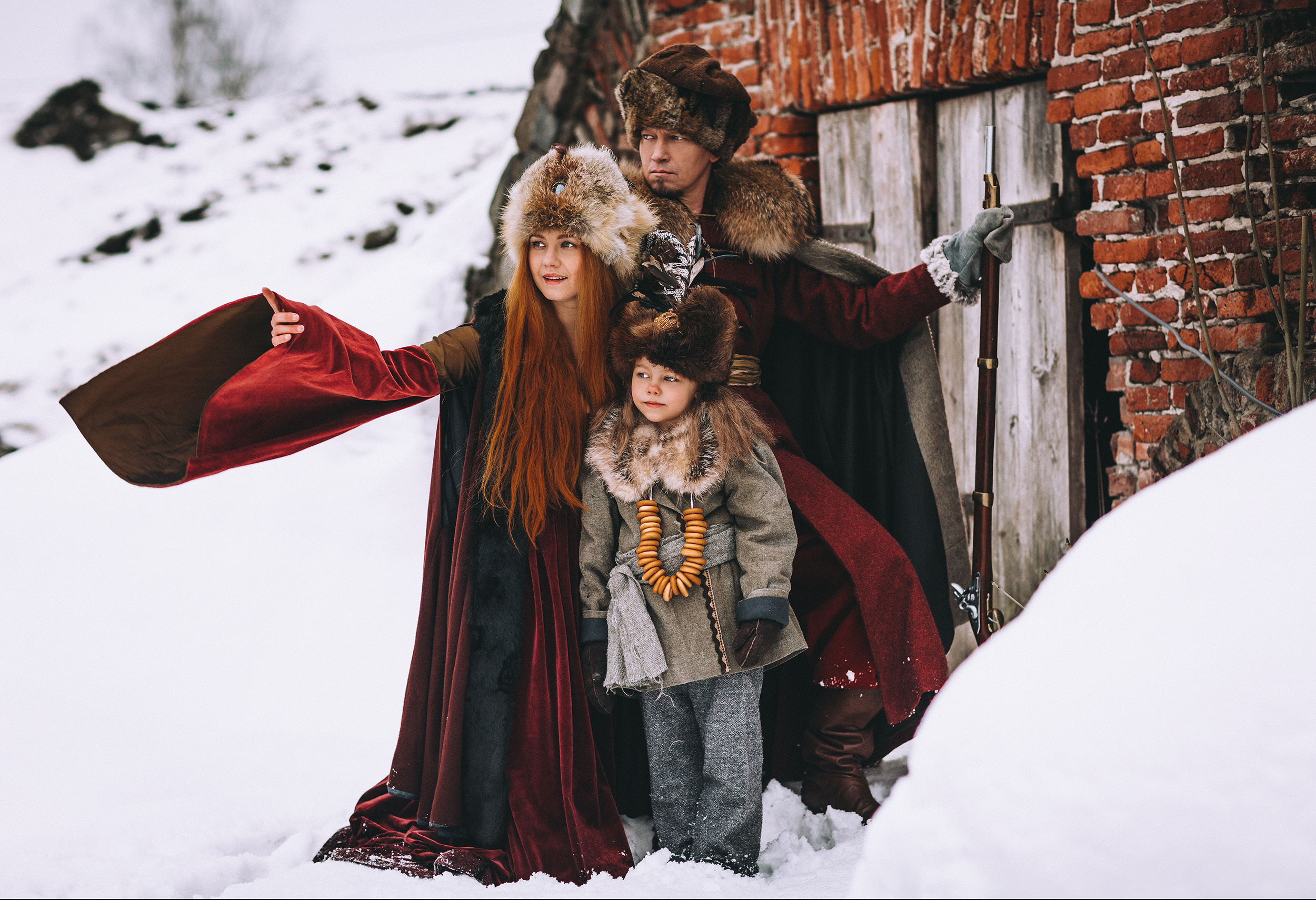 РУССКО-НАРОДНЫЕ МОТИВЫ. Портретный фотограф Микаэлла Сперанская