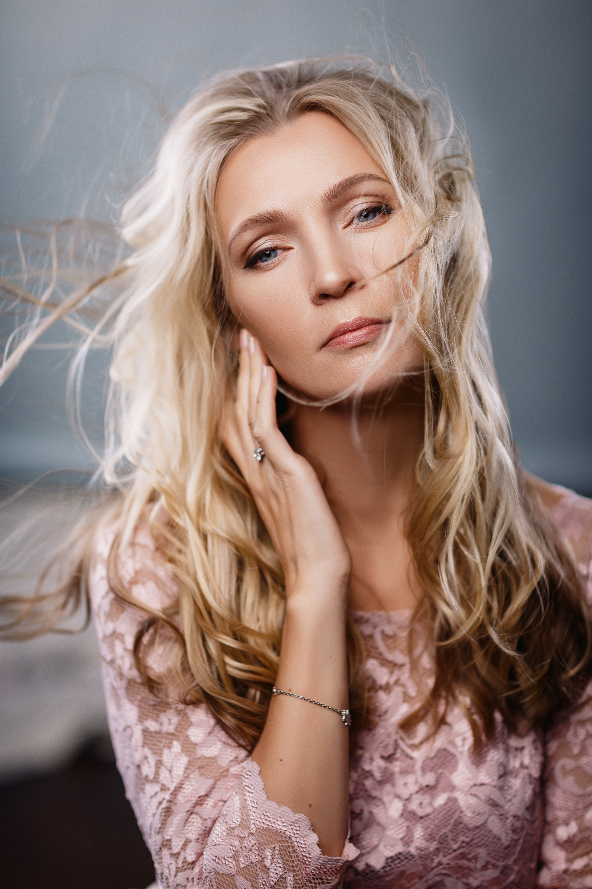 СТУДИЙНАЯ СЪЁМКА. Портретный фотограф Микаэлла Сперанская