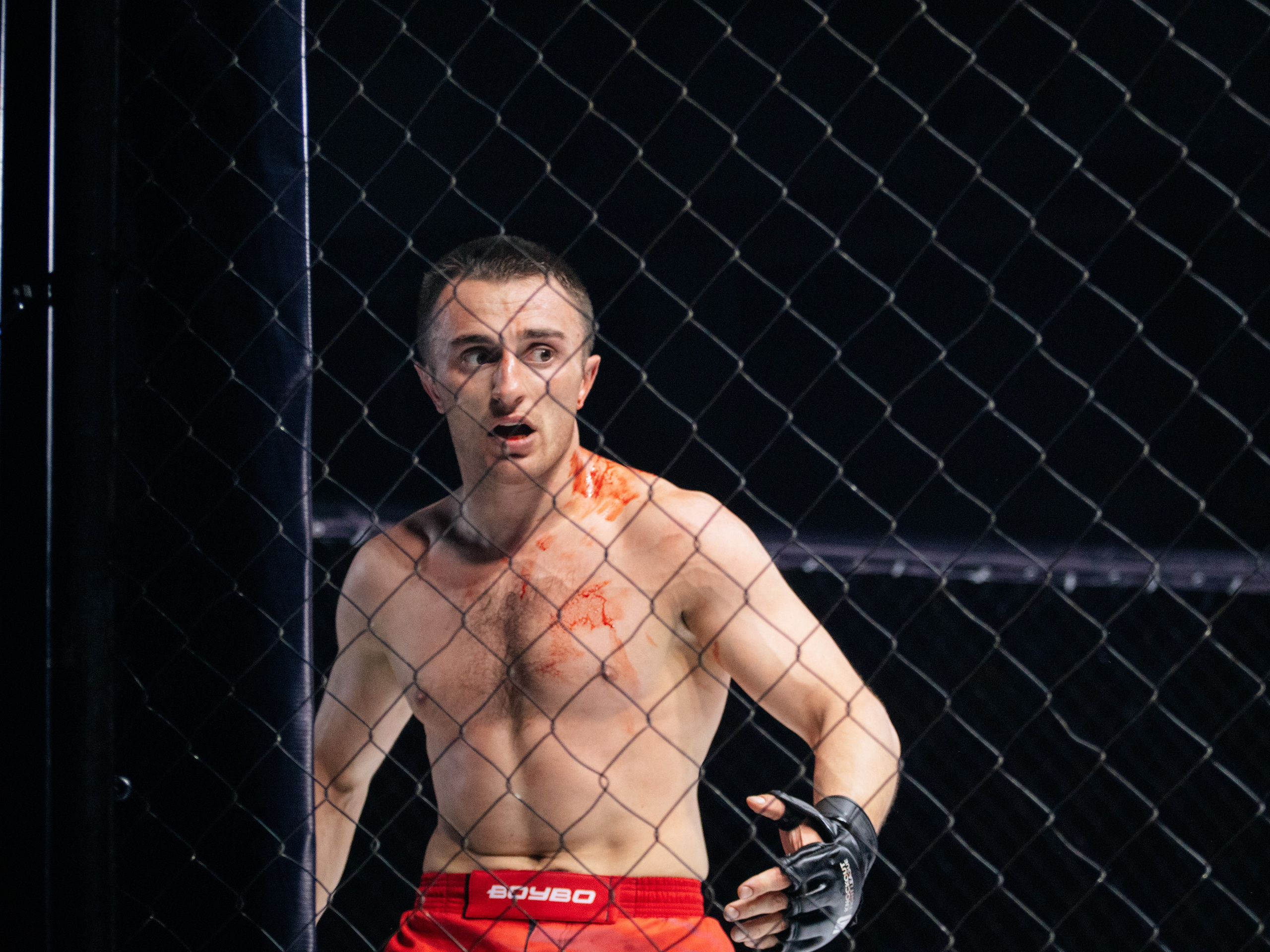 Бойцовская лига «KNOCK OUT». KRIS KRUPINNIKOVA