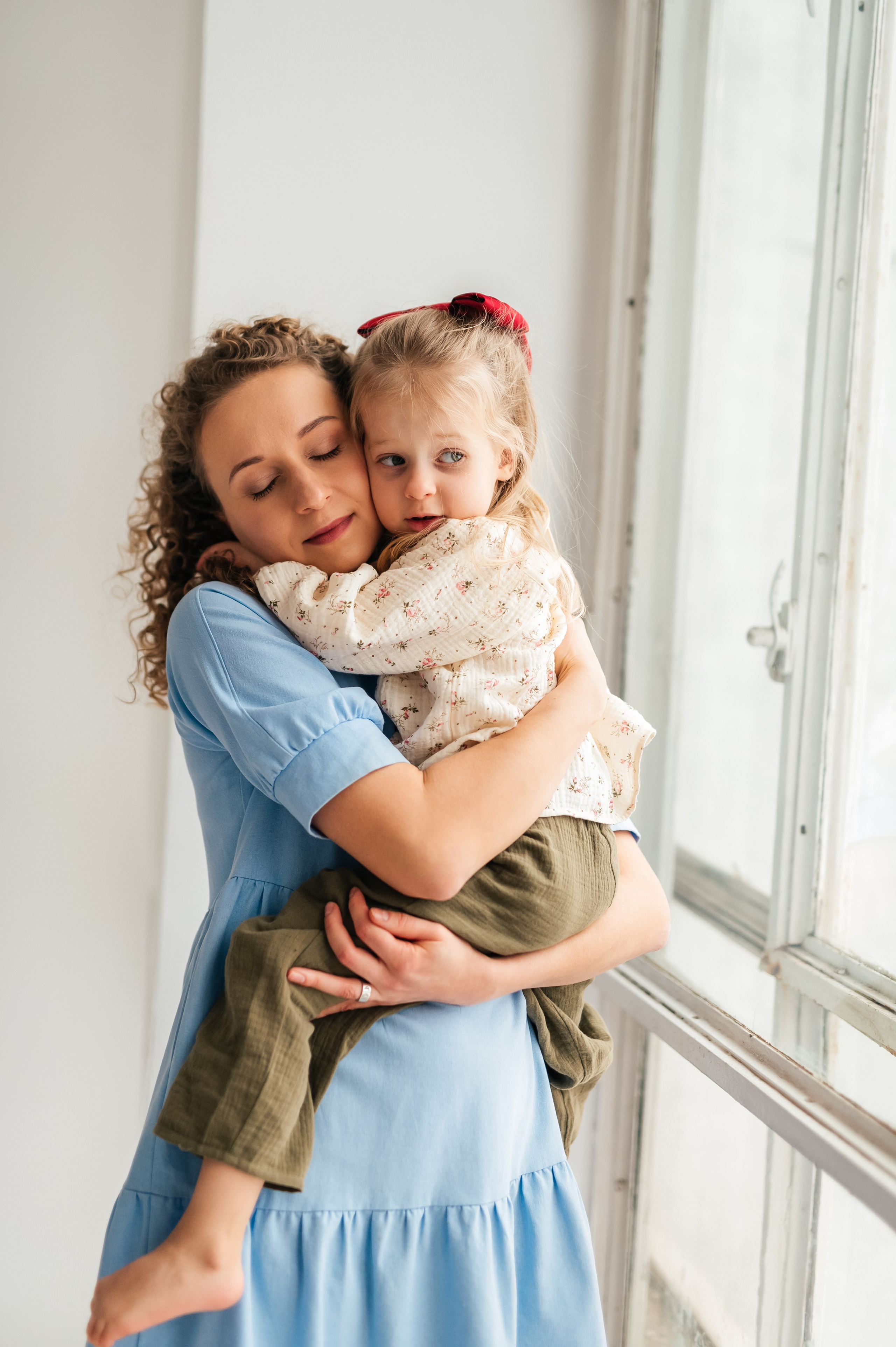 Январская егоза в фотостудии. Семейный фотограф. Lifestyle. Москва. Анастасия Михайлова