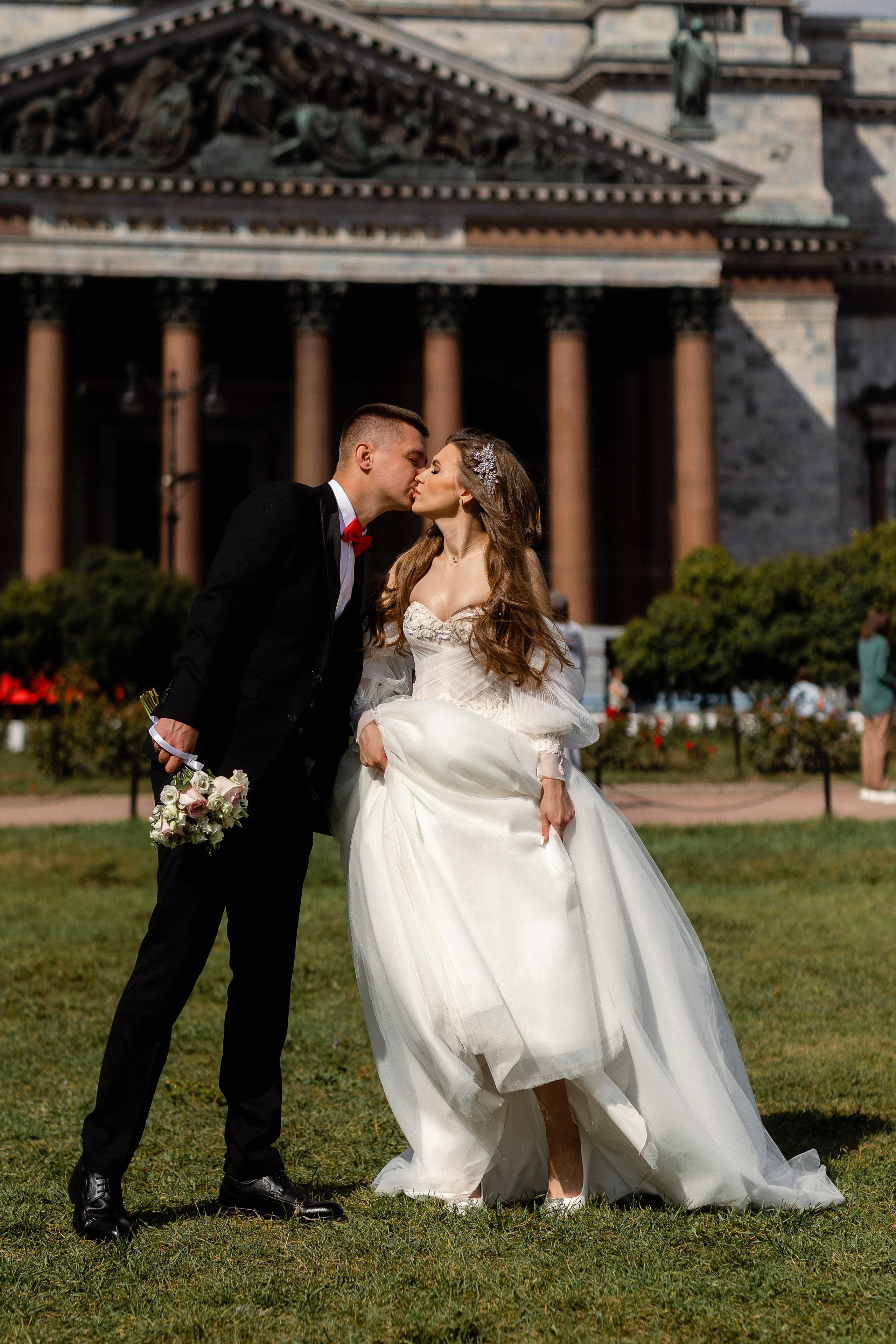 Юля и Александр. Свадебный и семейный фотограф Татьяна Ласкина в Великом Новгороде
