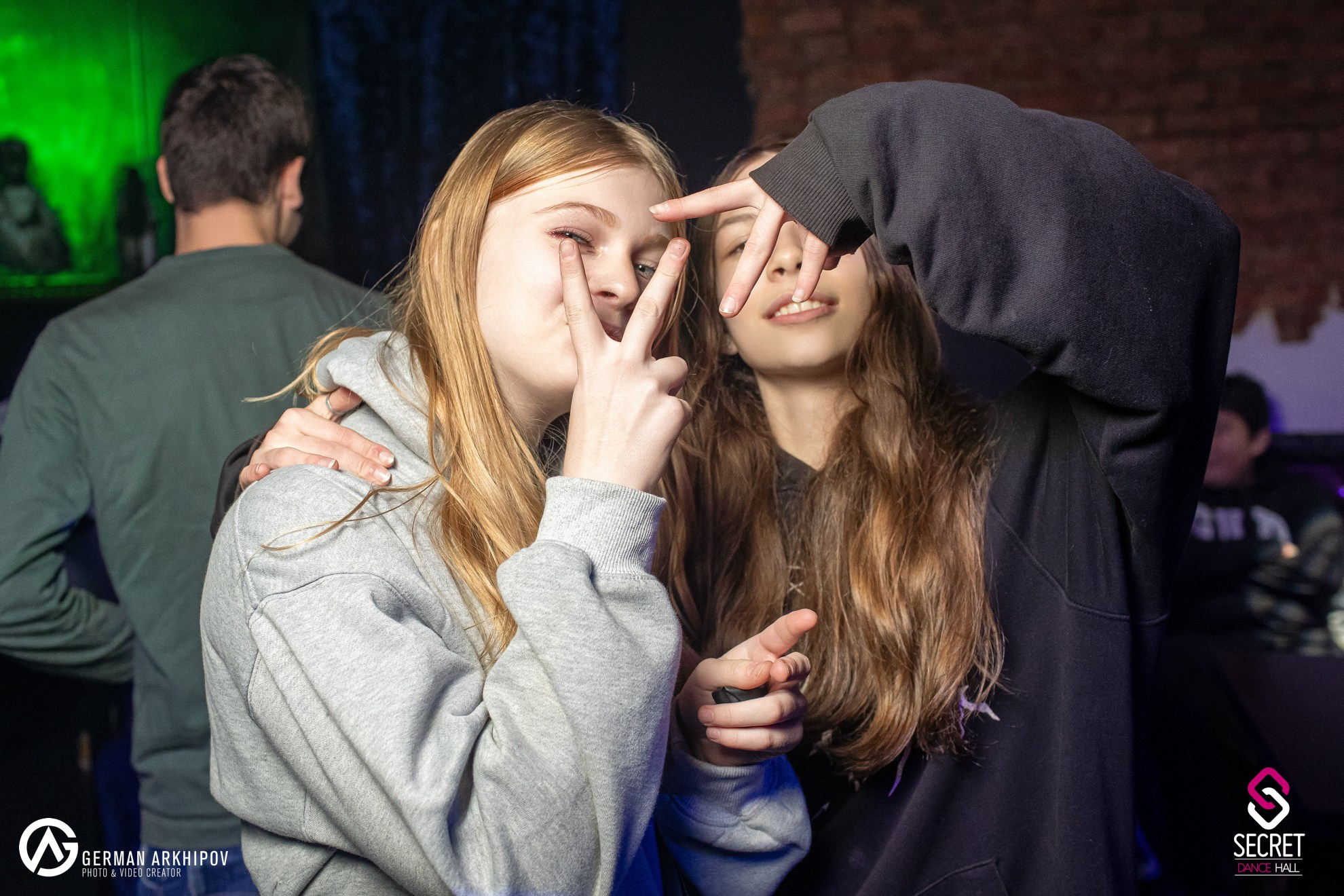 #don"t_stop_dancing — Secret Dance Hall
