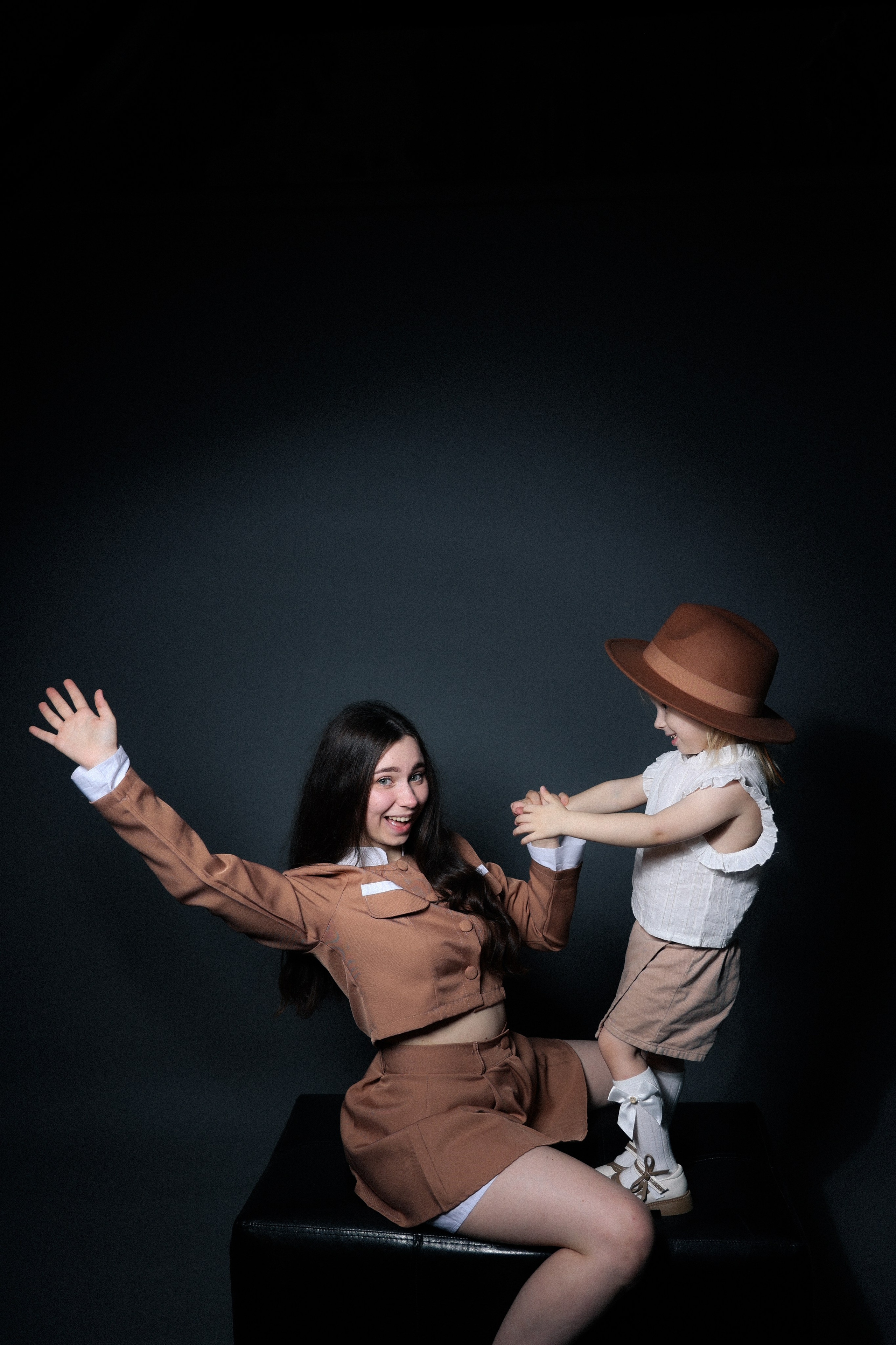 Лиза с детками. Фотограф НатаФото (Наталья Яковенко) Дмитров Москва Питер