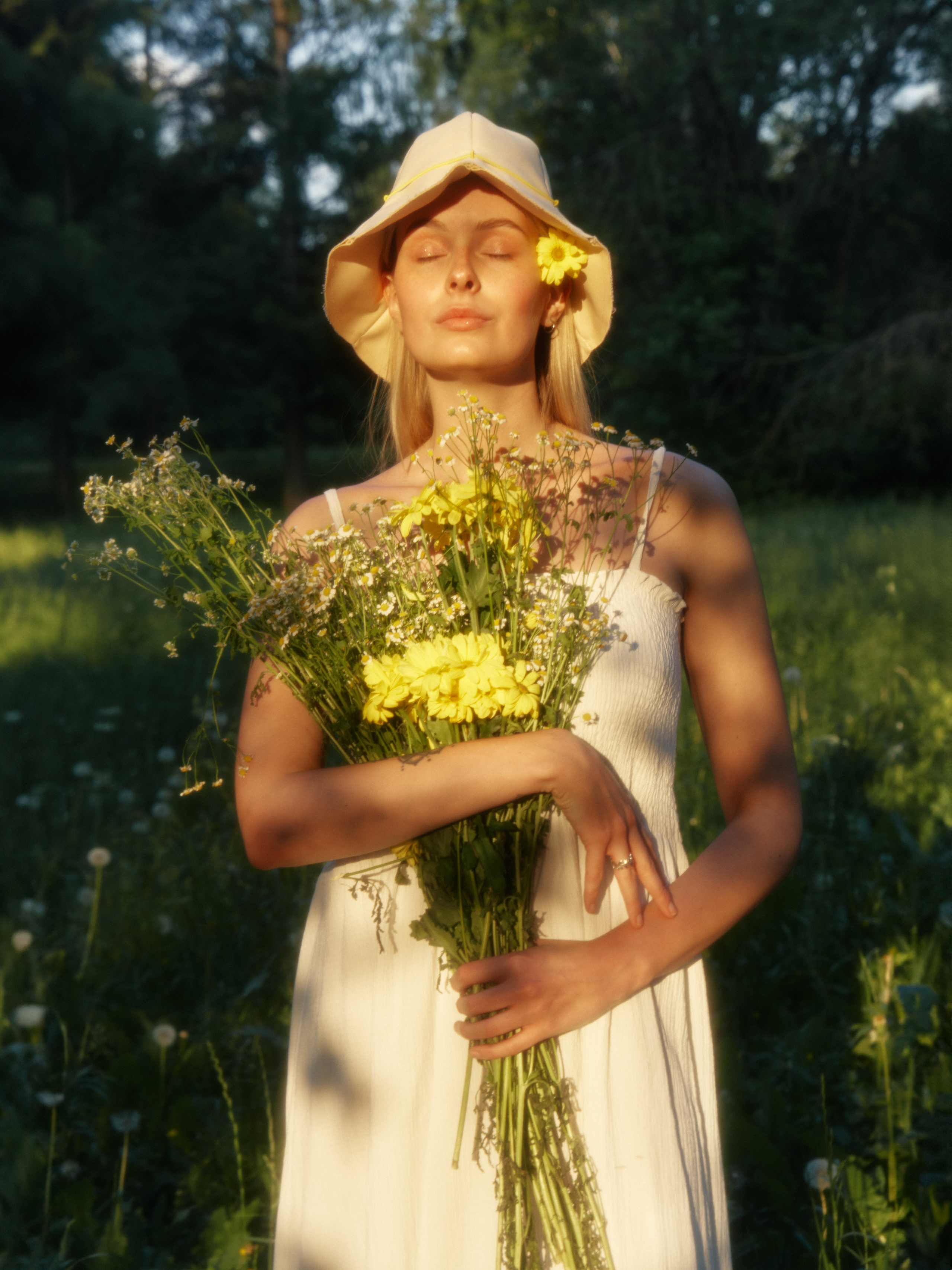 Commercial by Olya Filina. Olya Filina | Moscow Photographer