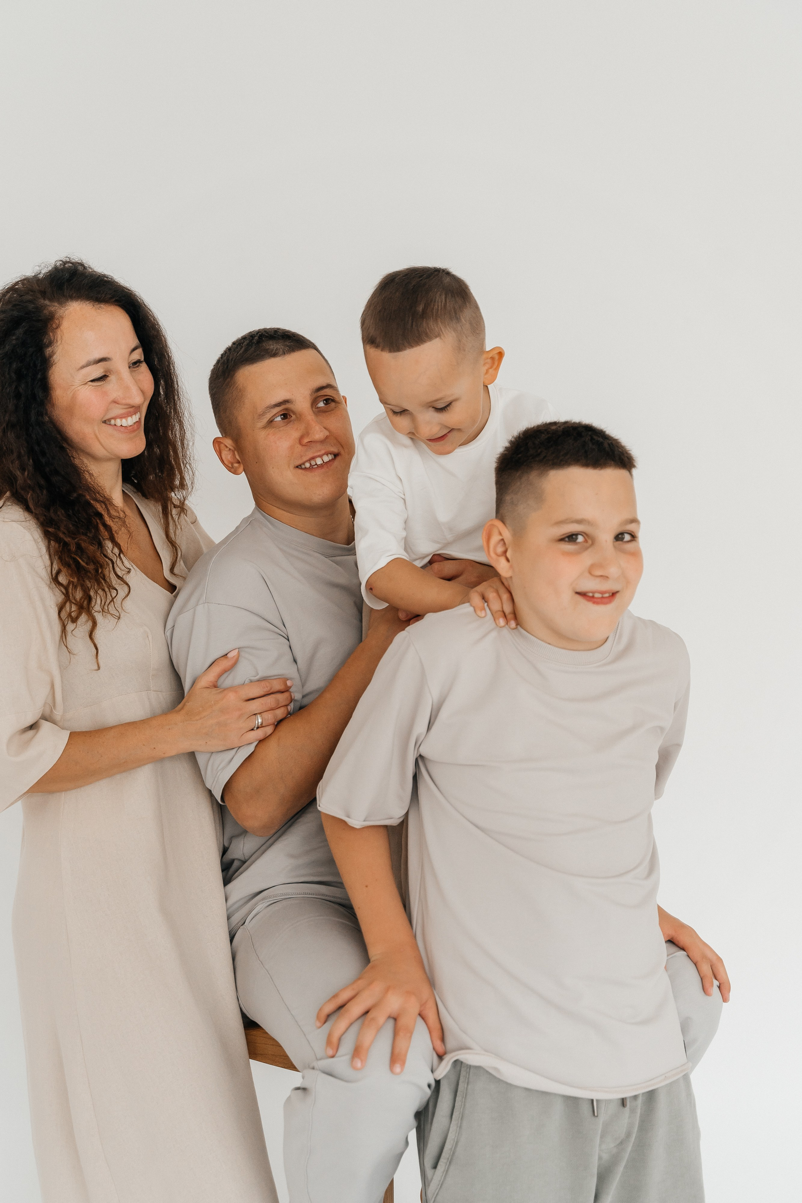 Илья, Вера, Сёма и Дима. Волик Мария