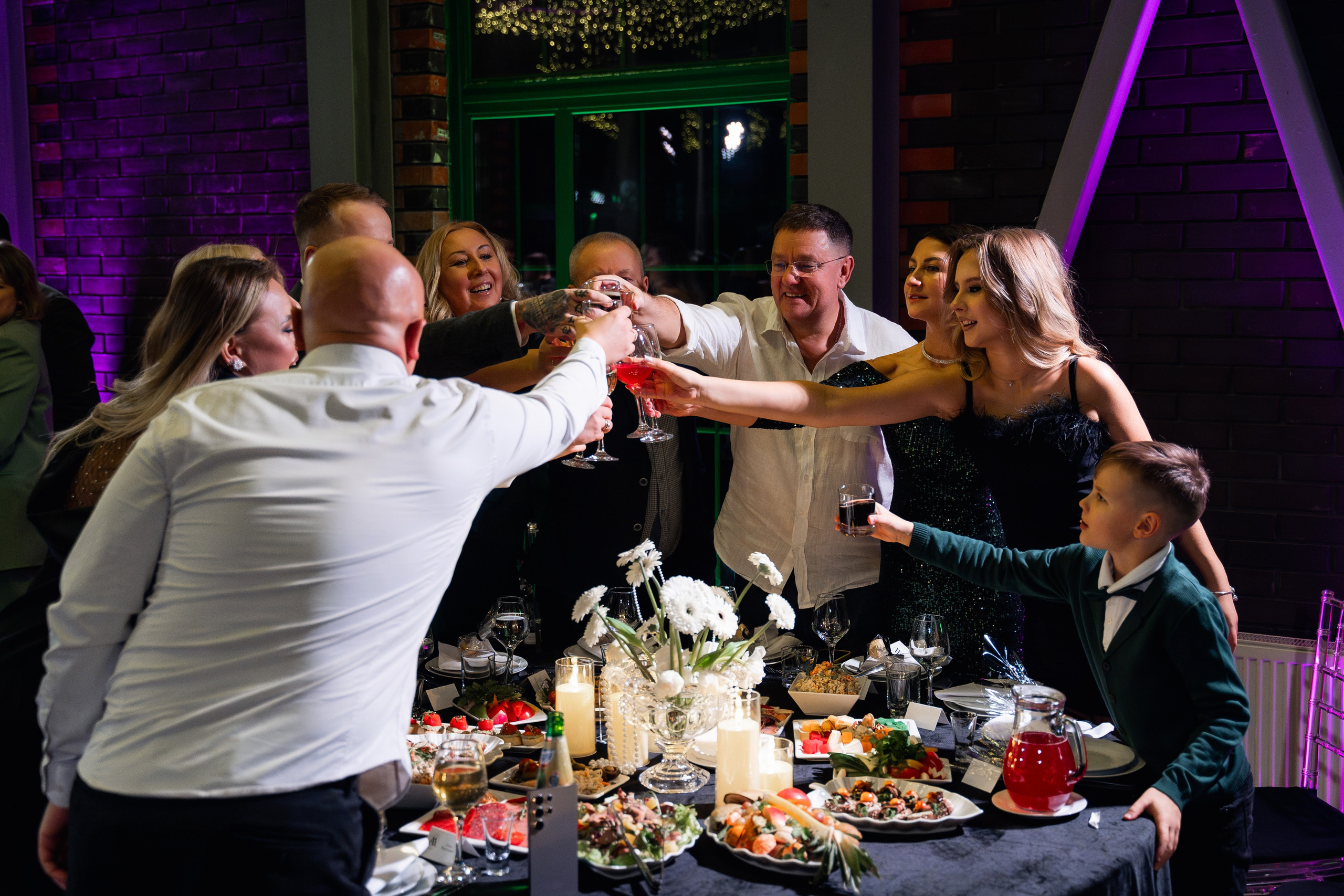 Свадебный банкет. Свадебный фотограф Москва и МО